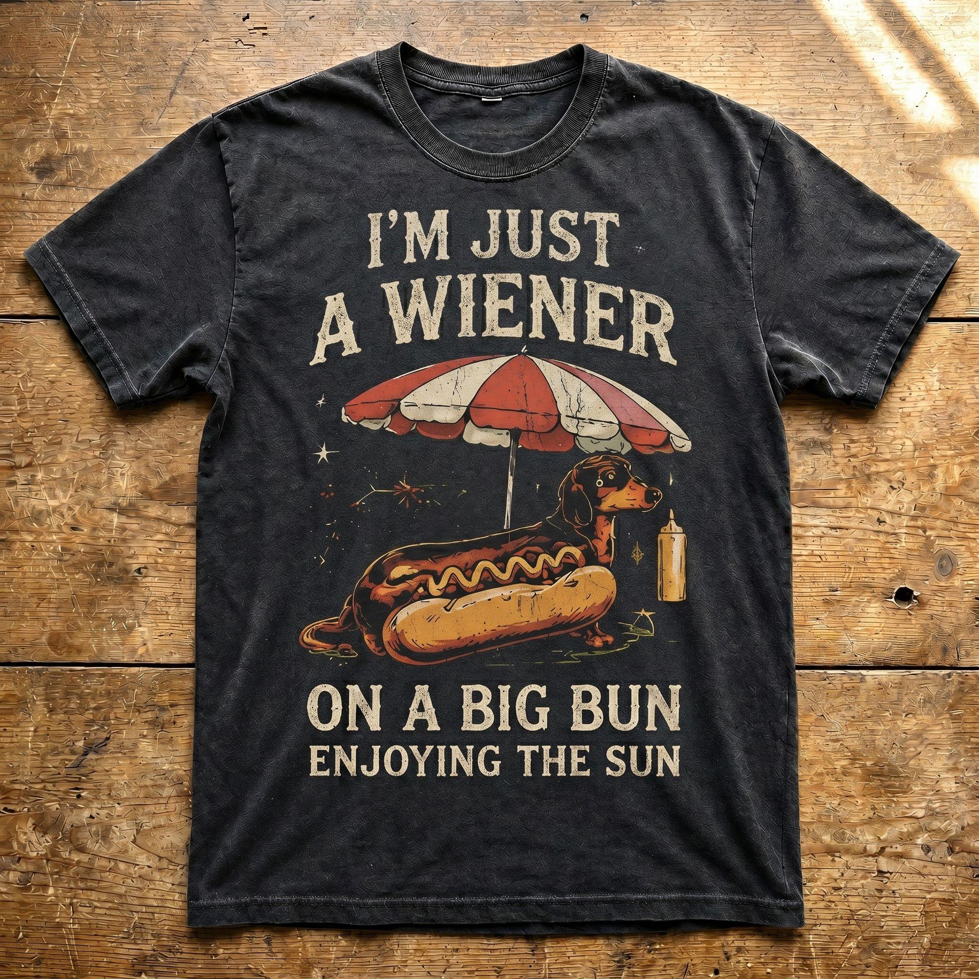 Funny Dachshund Hot Dog Wiener Pun Vintage T-shirt