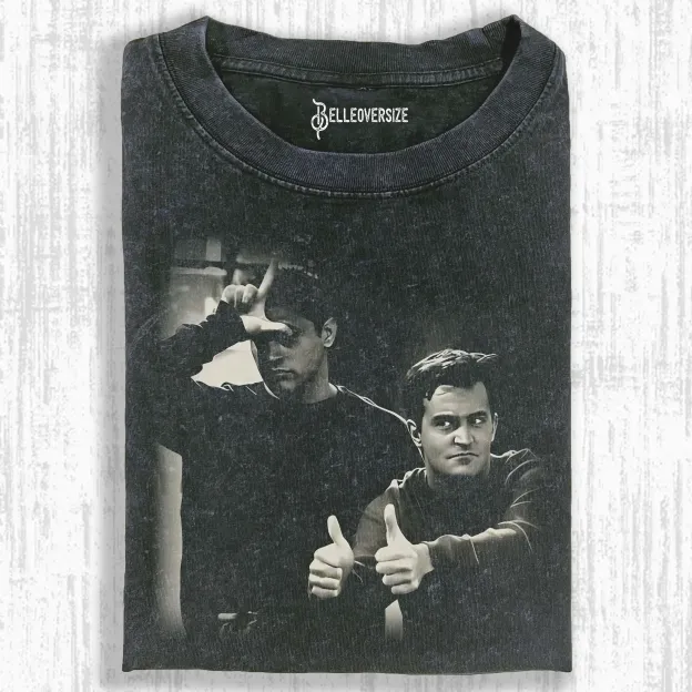 CHAND.LER RETRO FRIENDS T-SHIRT