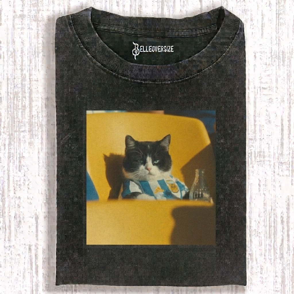 Cat watching the World Cup T-shirt