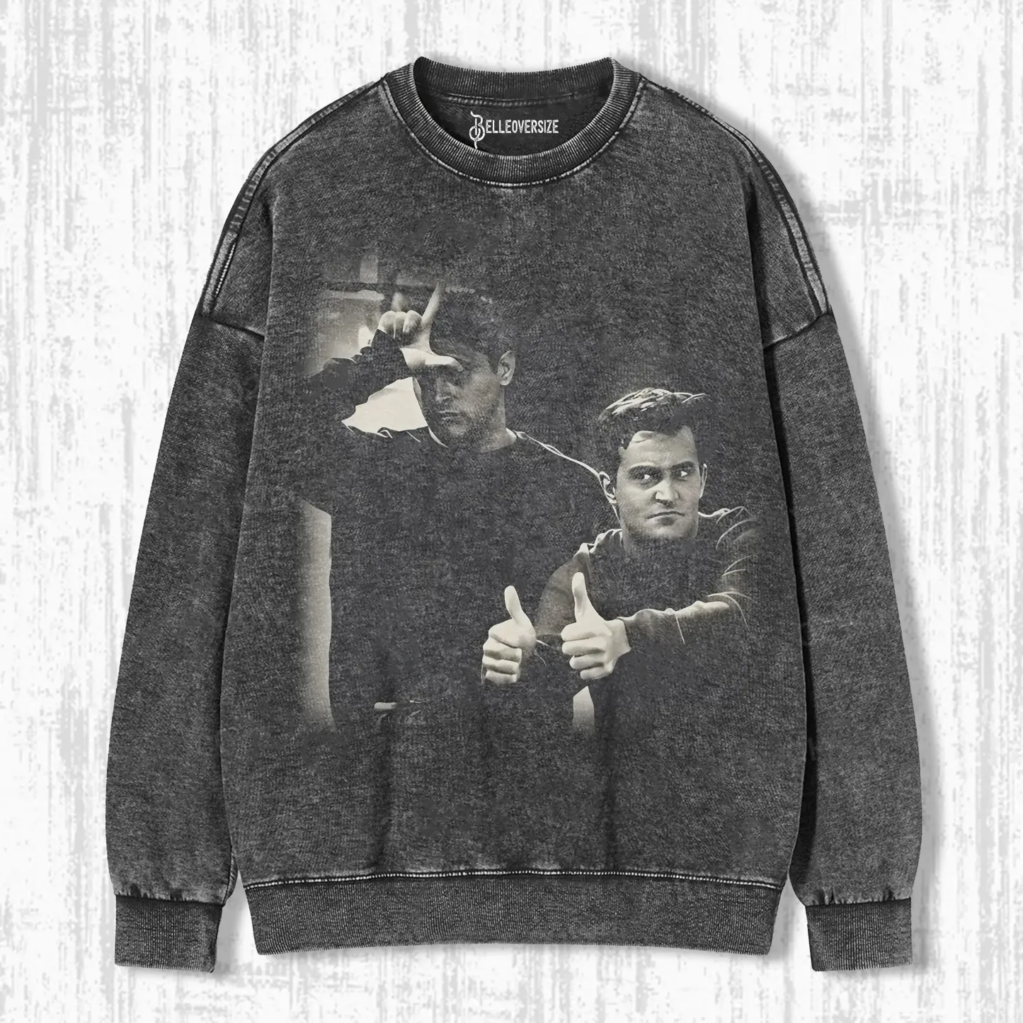 CHAND.LER RETRO FRIENDS SWEATSHIRTS