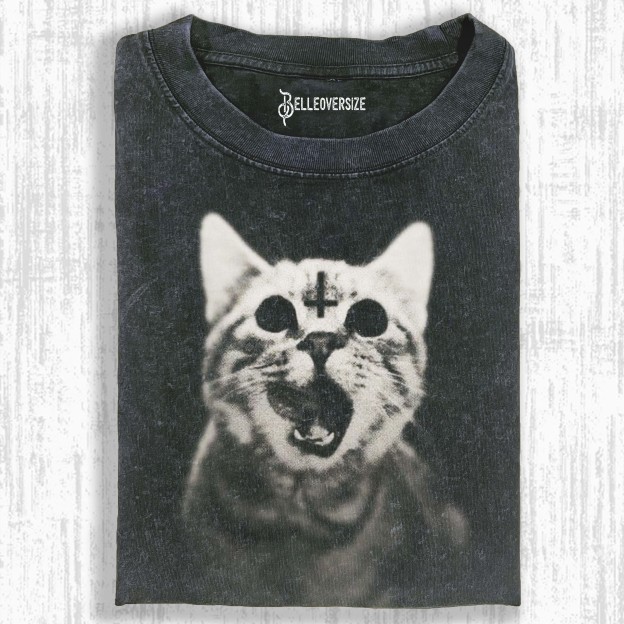 CURSED CAT T-SHIRT 