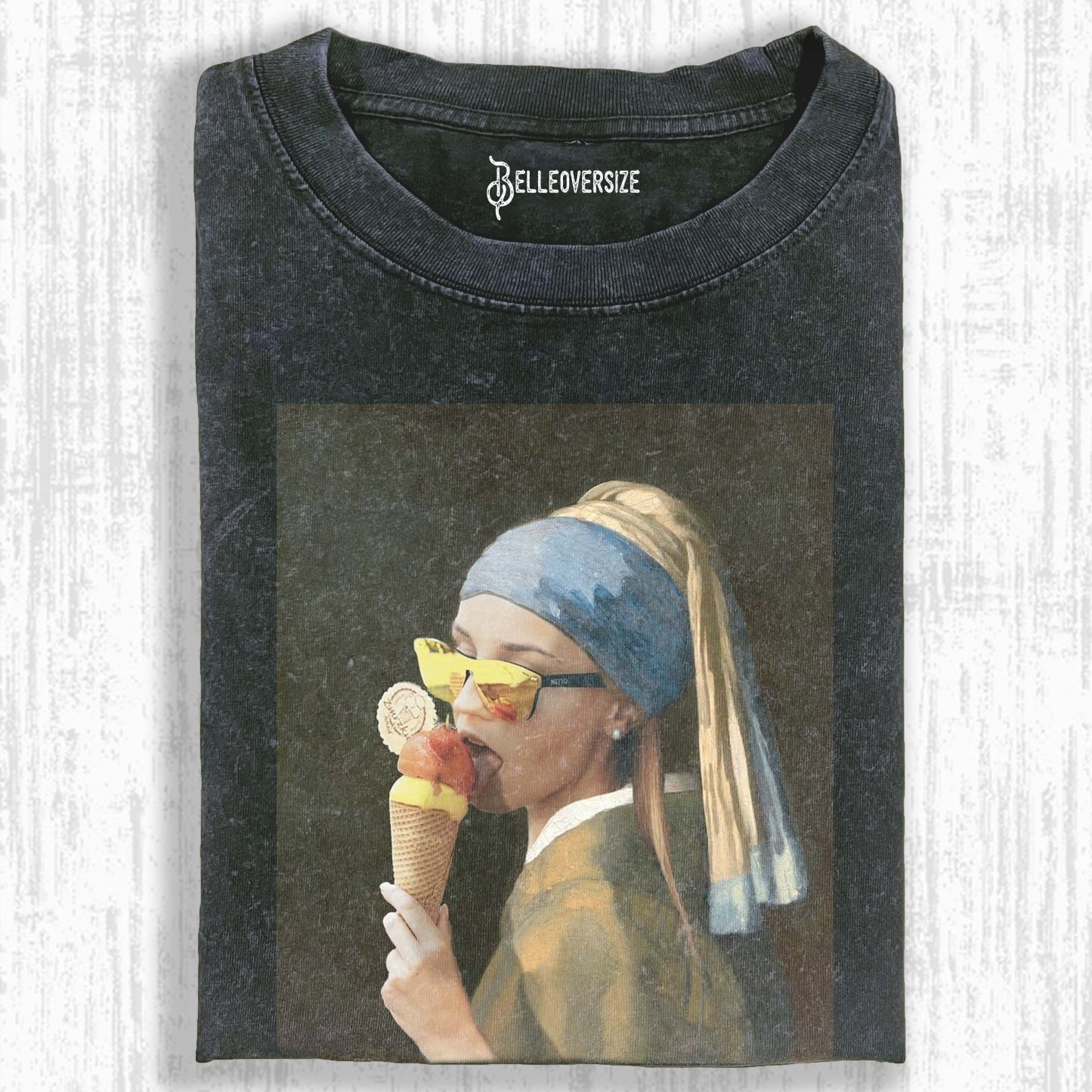 DUTCH GIRL SUMMER VIBE T-SHIRT