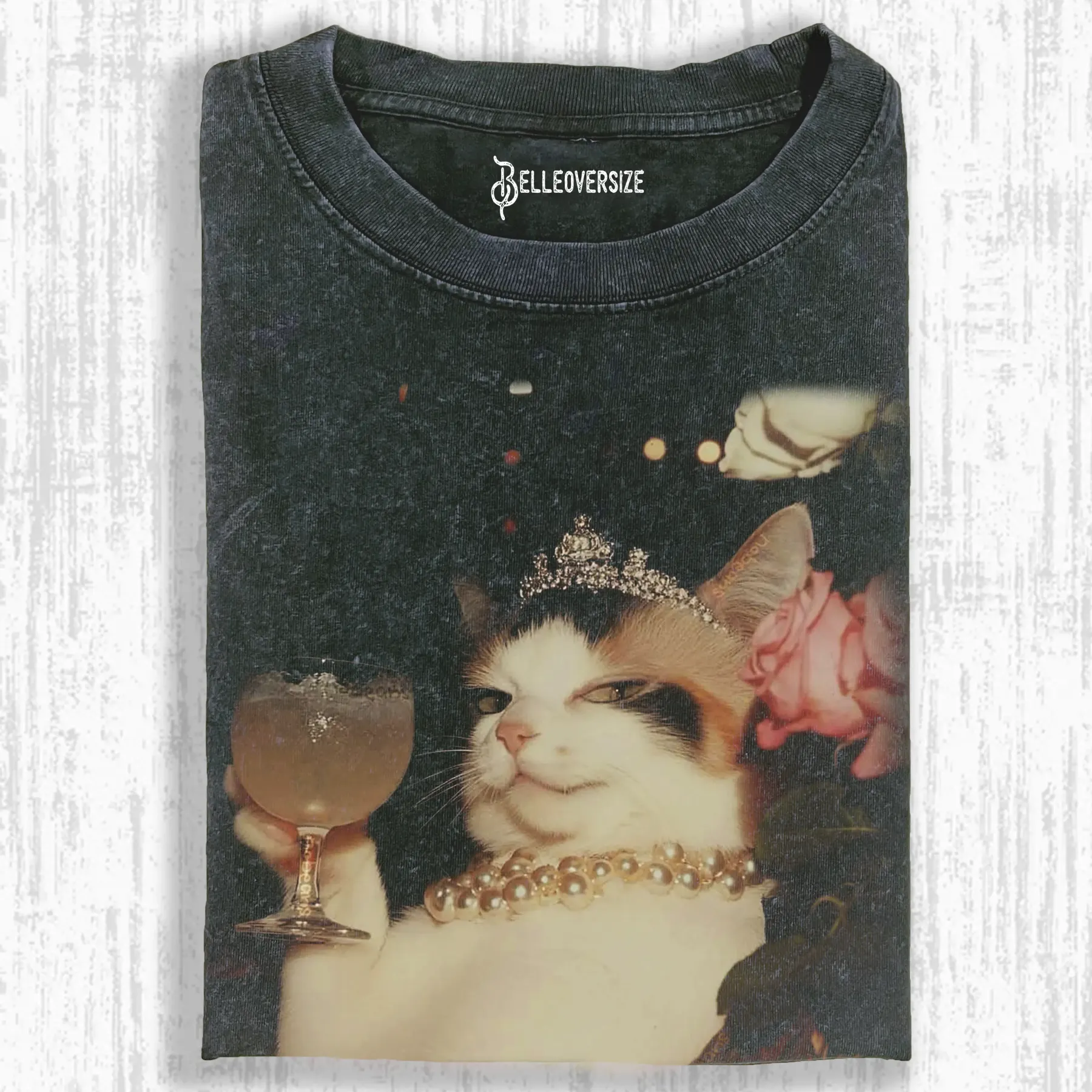 ELEGANT CAT T-SHIRT