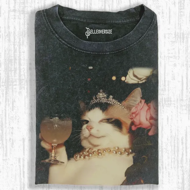 ELEGANT CAT  T-SHIRT