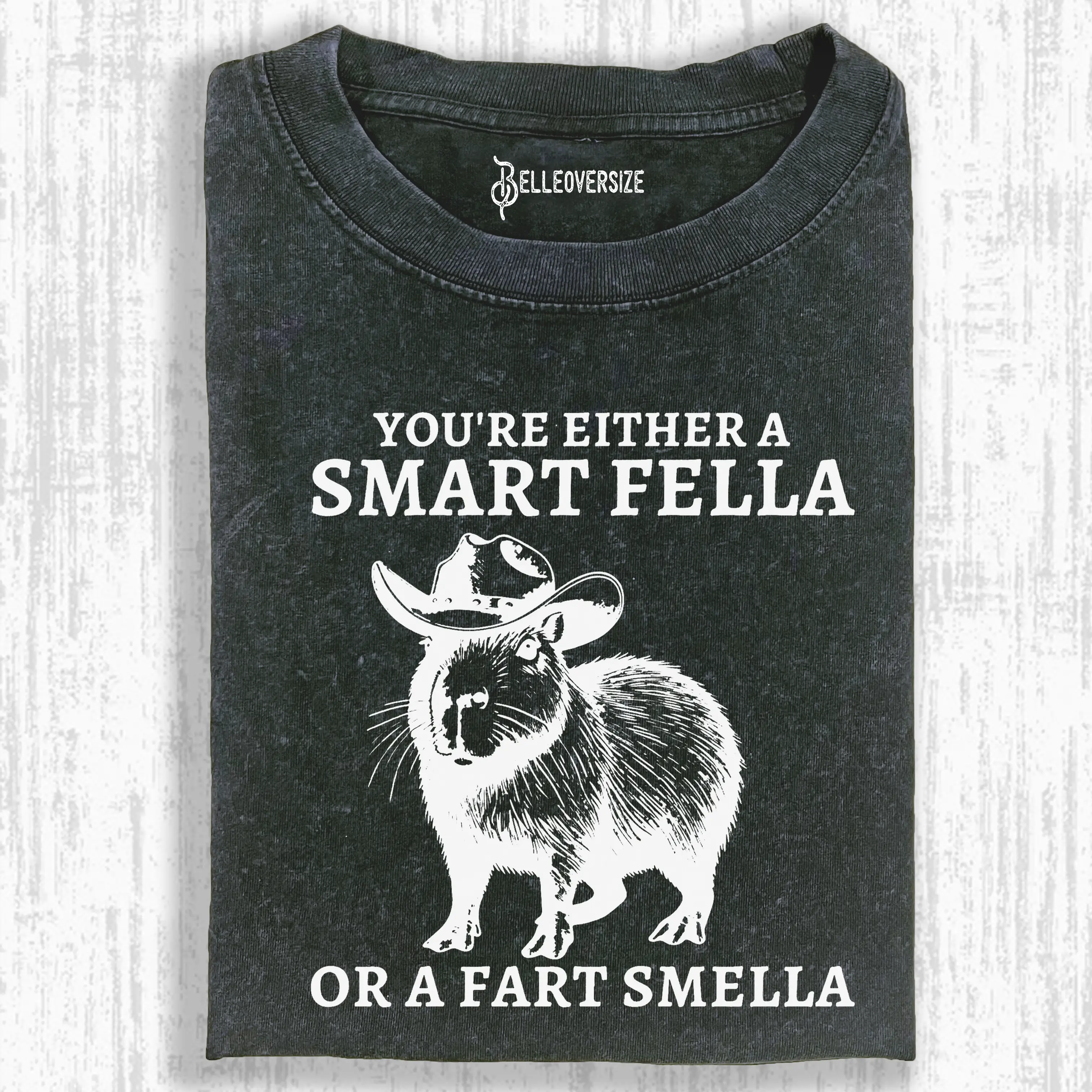 FUNNY CAPYBARA VINTAGE  T-SHIRT