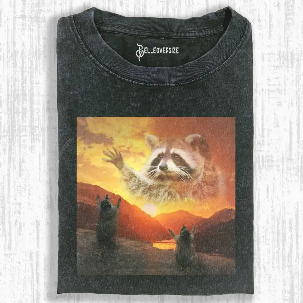 FUNNY RACCOON T-SHIRT