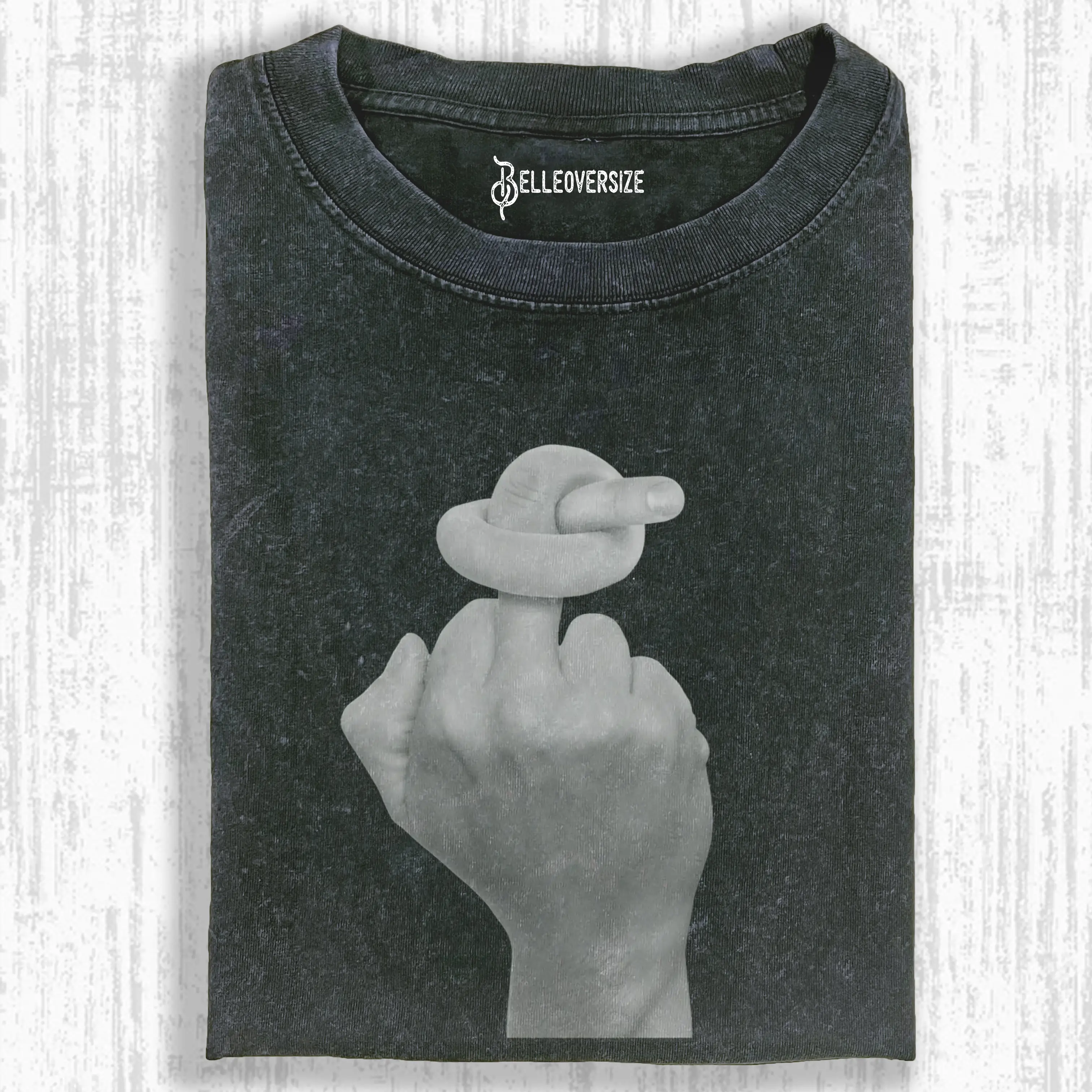 KNOTTED MIDDLE FINGER  T-SHIRT 