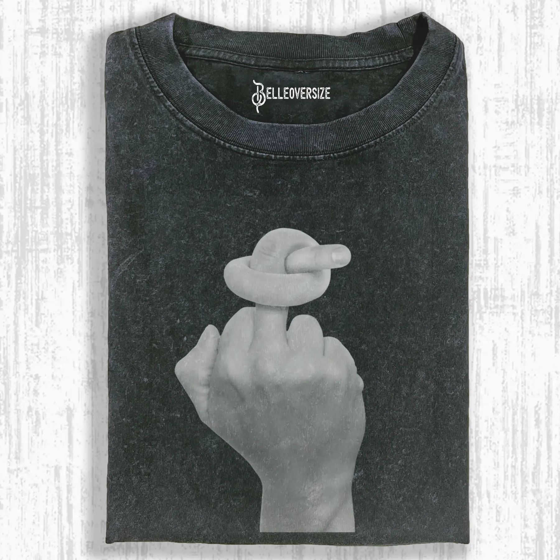 KNOTTED MIDDLE FINGER T-SHIRT