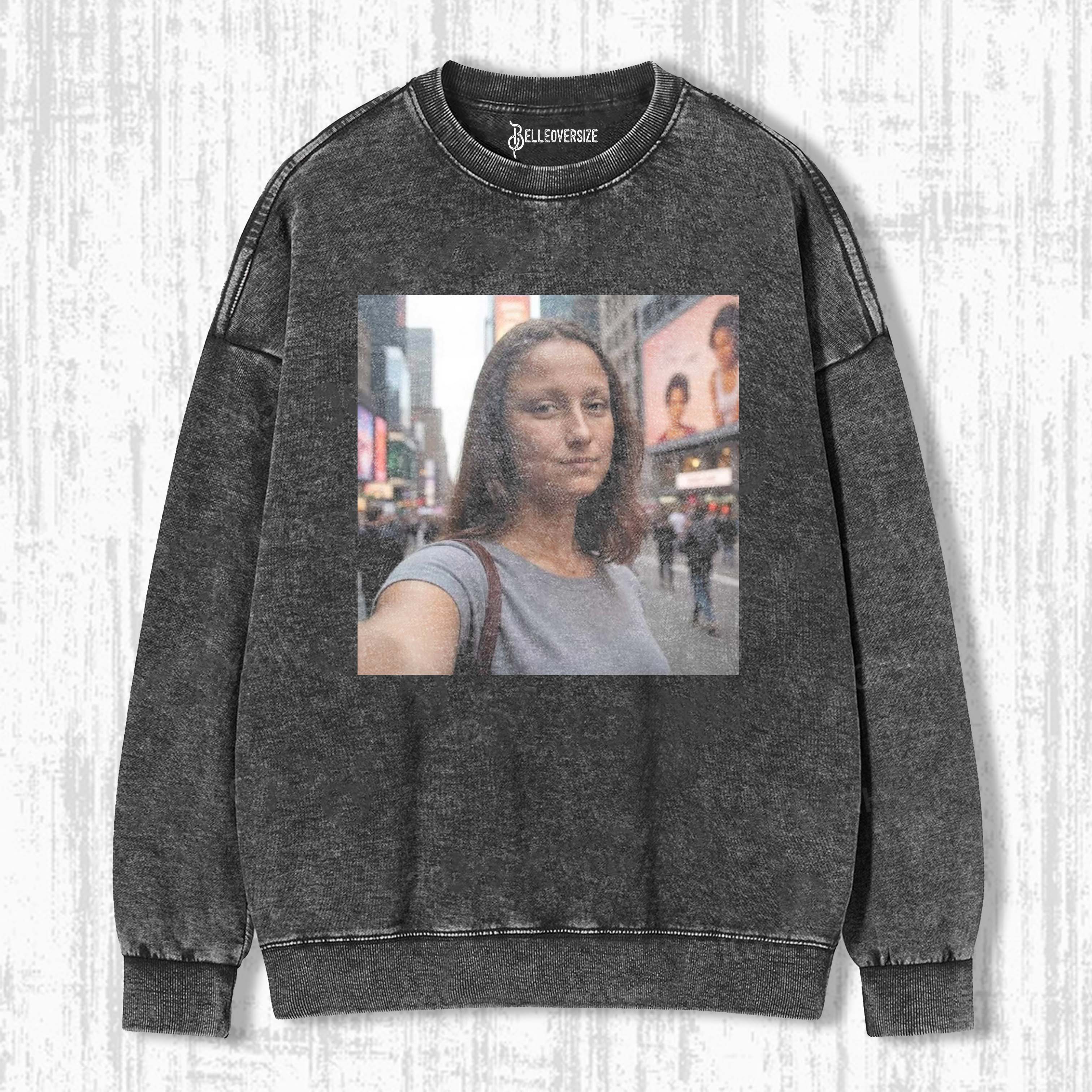MONA LISA SWEATSHIRTS