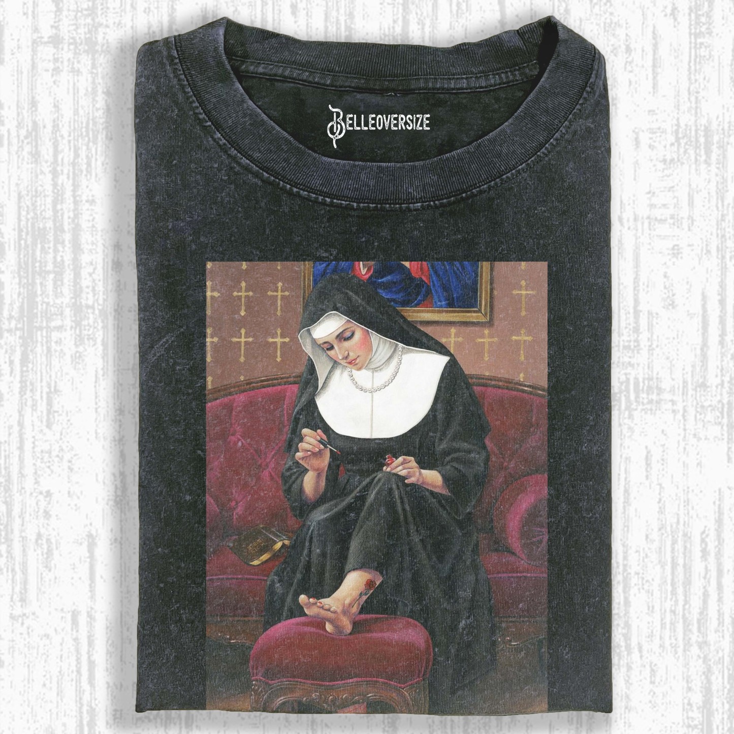 NUNS T-SHIRT
