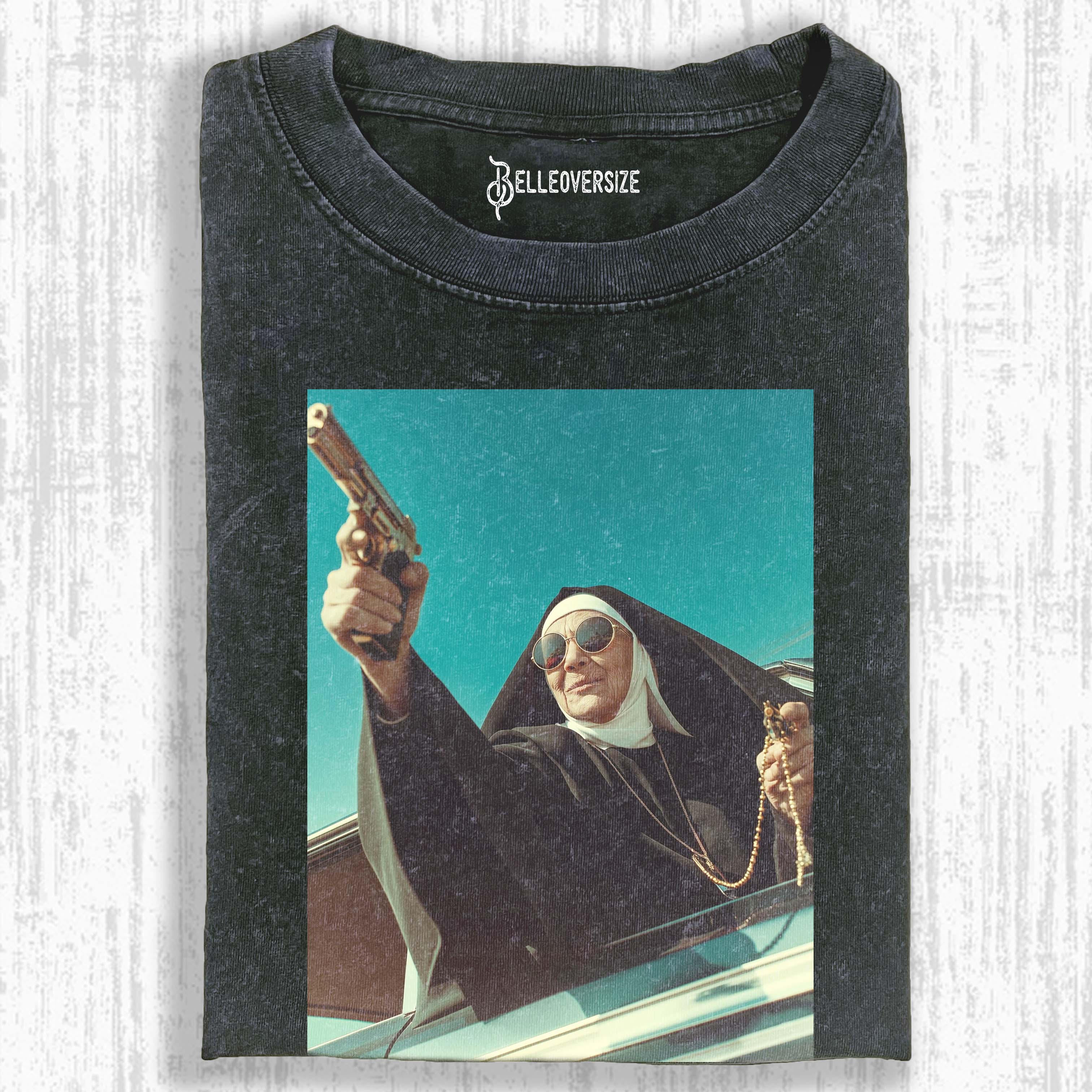 NUNS T-SHIRT