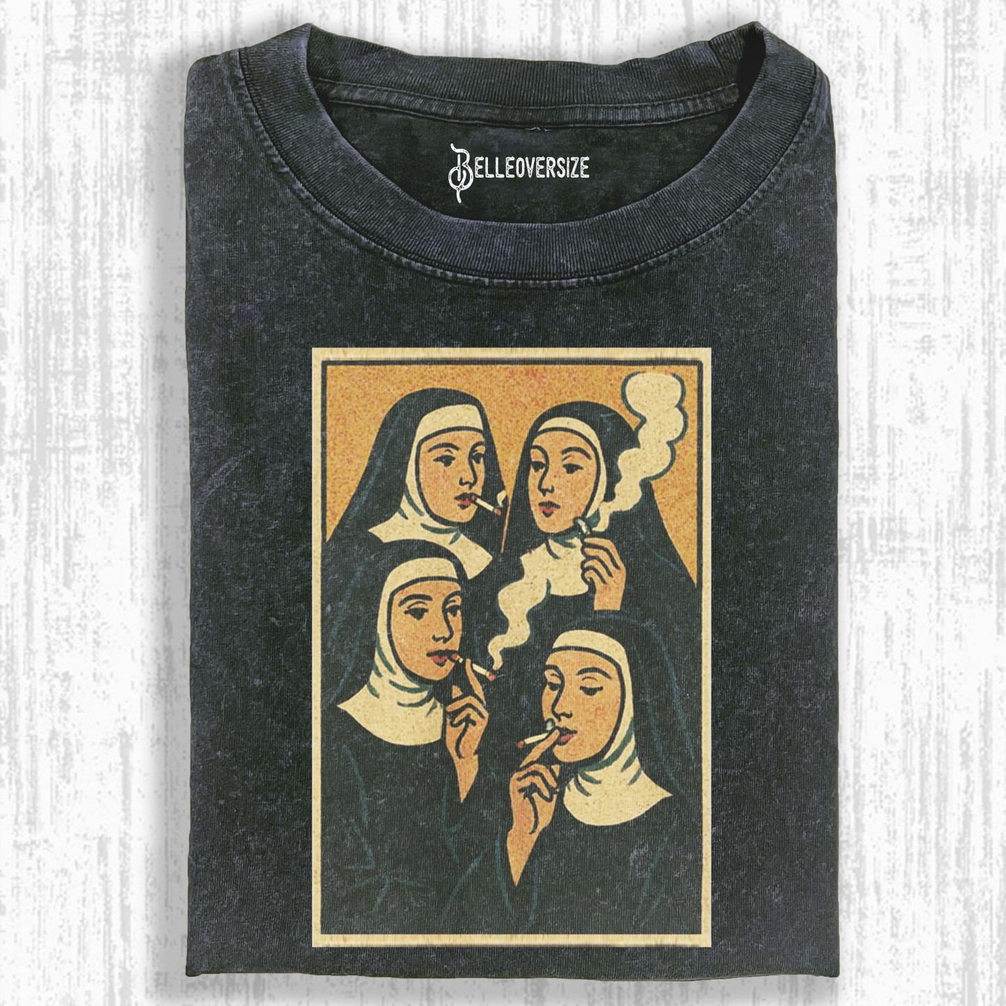 NUNS T-SHIRT