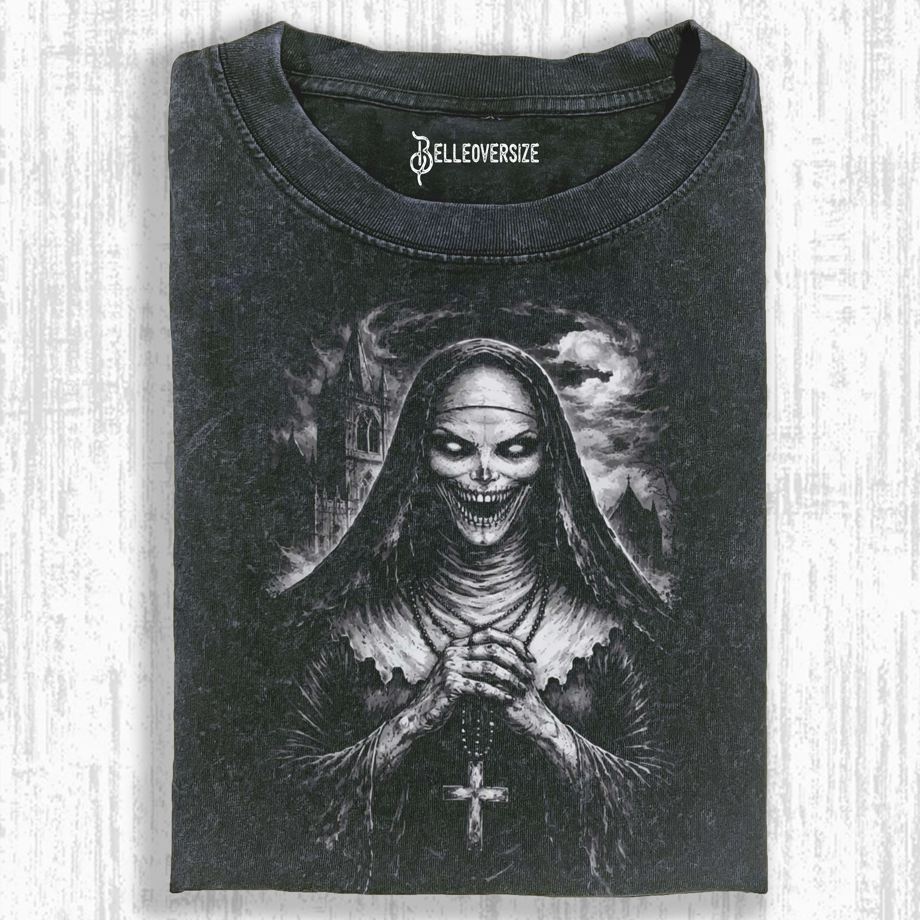 NUNS T-SHIRT