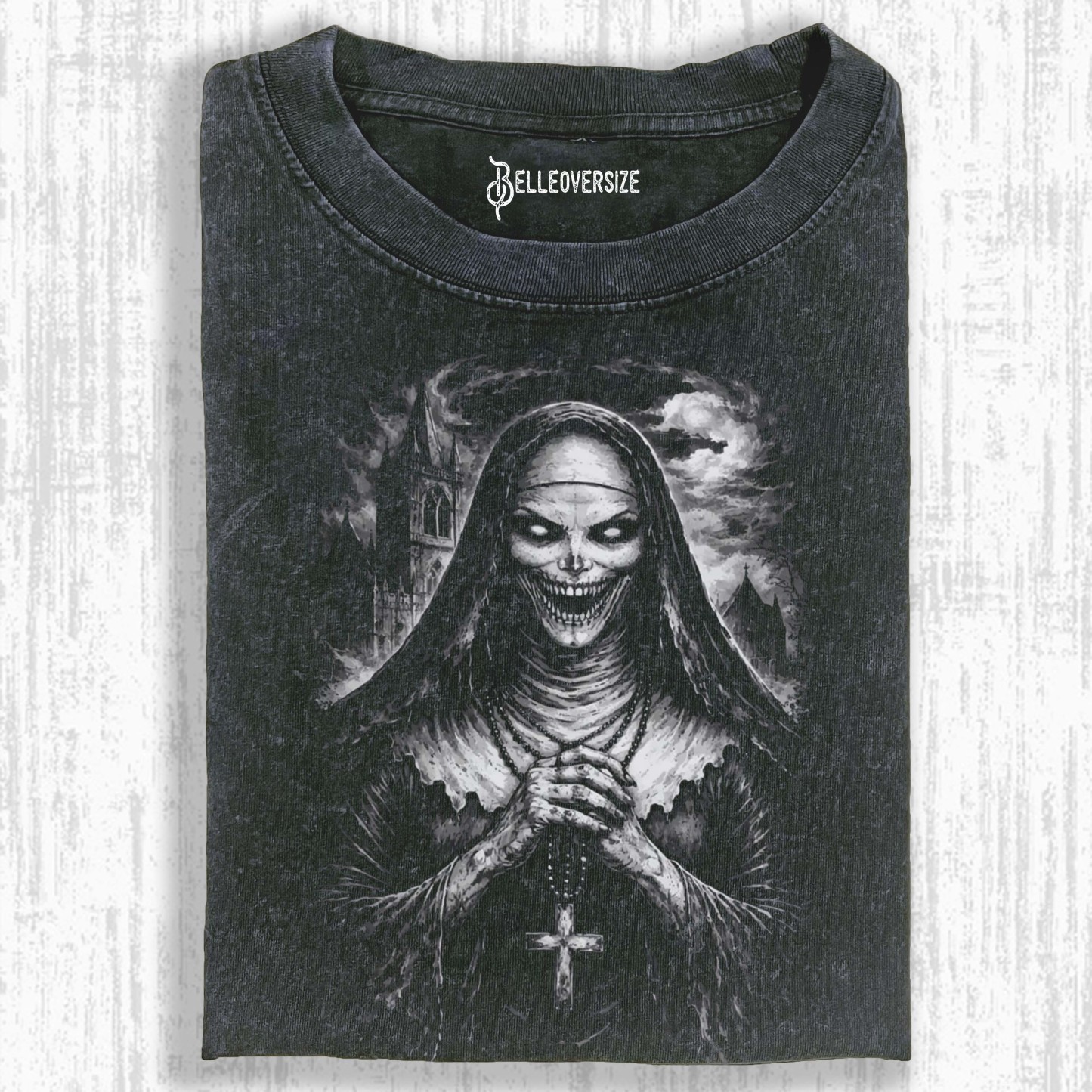 NUNS T-SHIRT