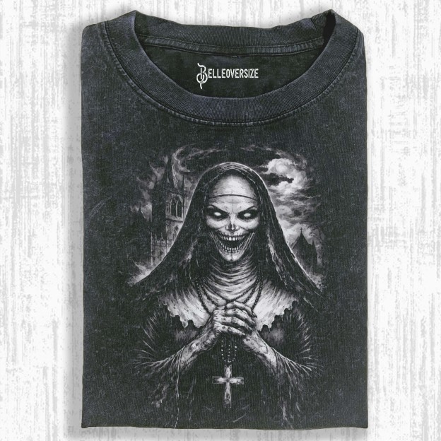 NUNS T-SHIRT