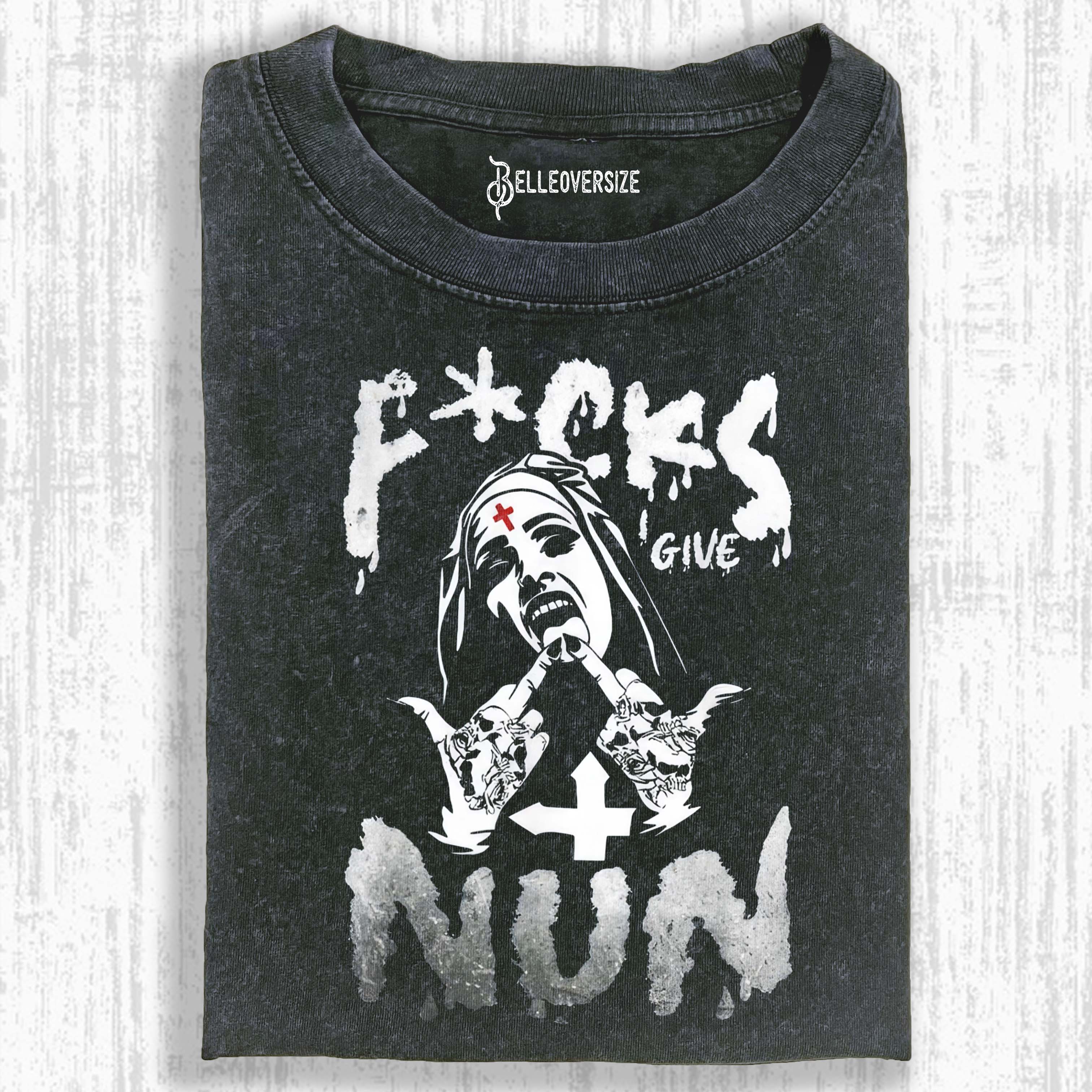 NUNS T-SHIRT