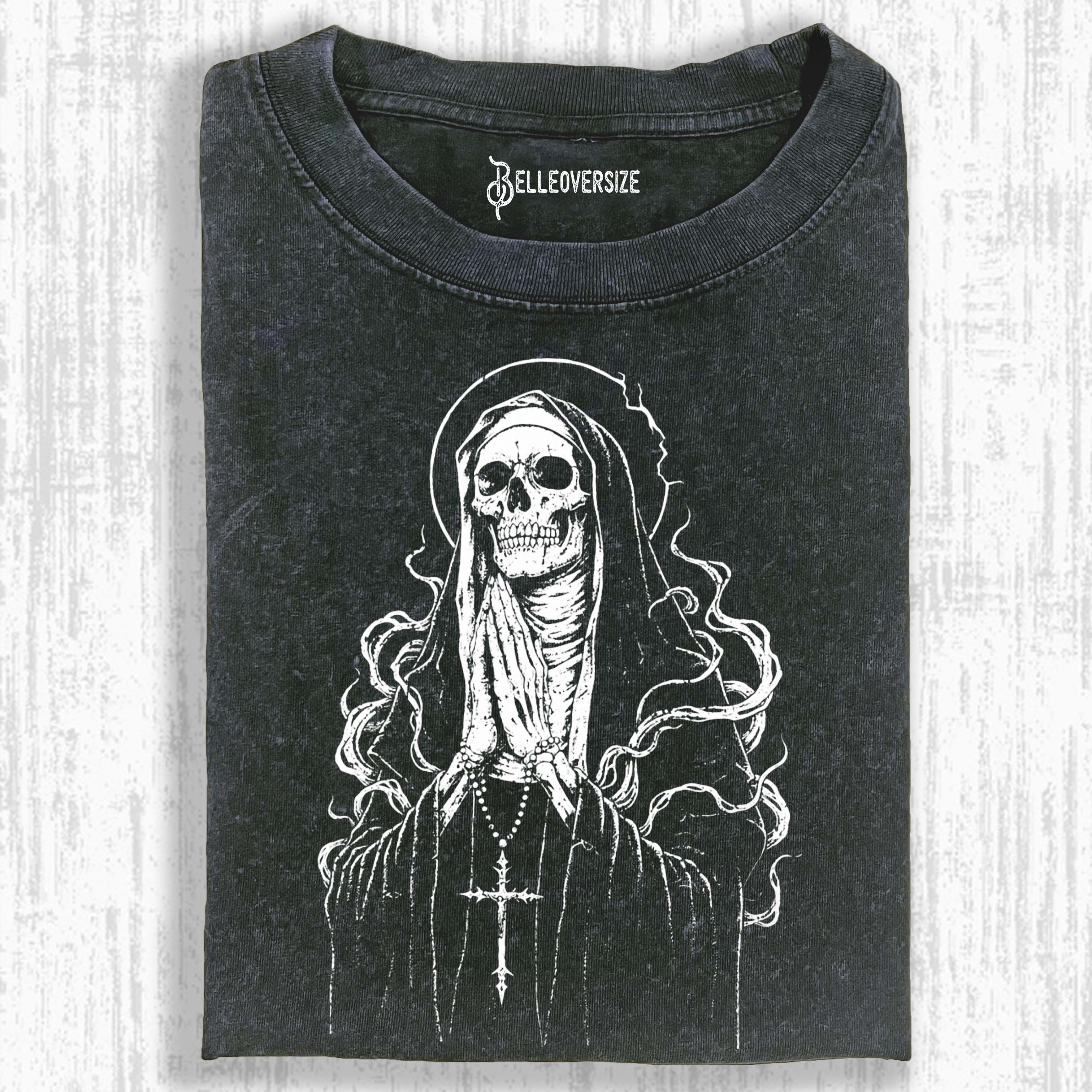 NUNS T-SHIRT
