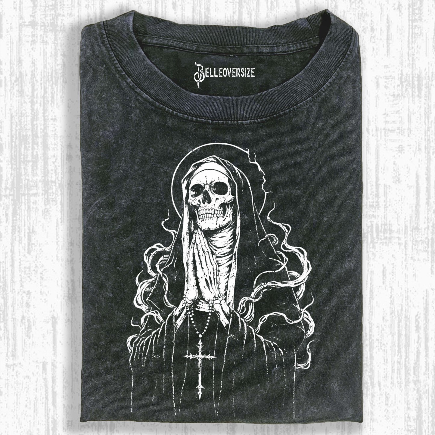 NUNS T-SHIRT
