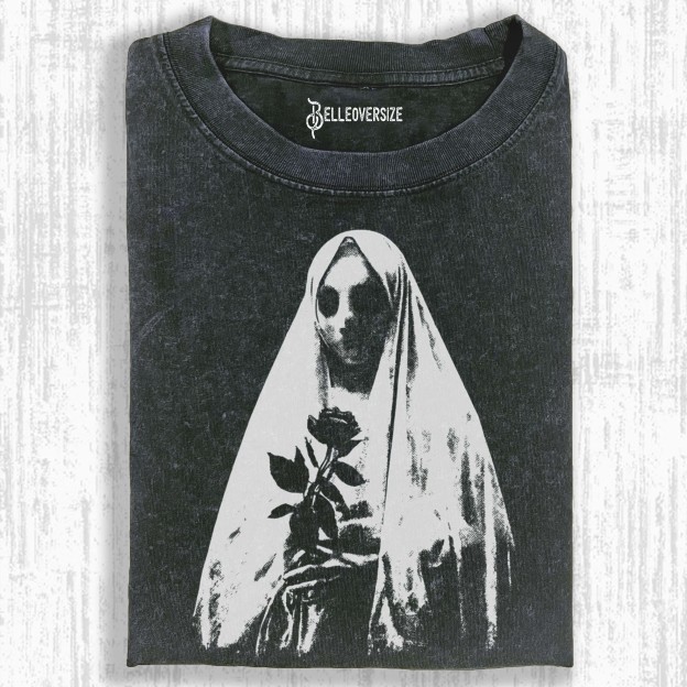 NUNS T-SHIRT