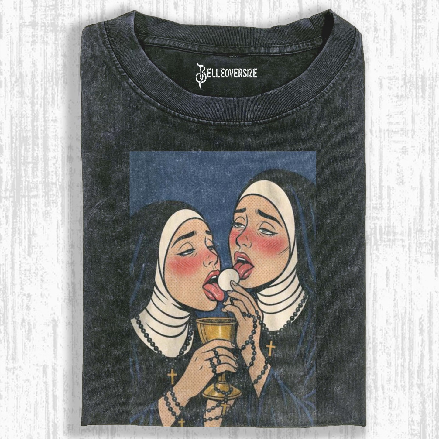 NUNS T-SHIRT