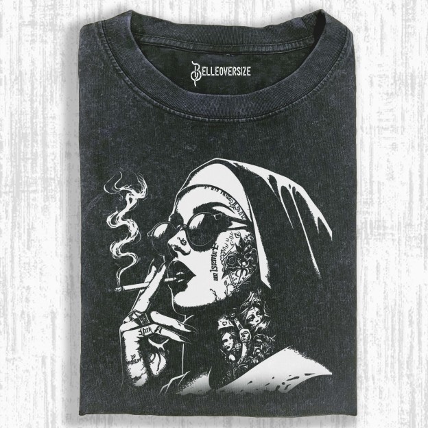 NUNS T-SHIRT
