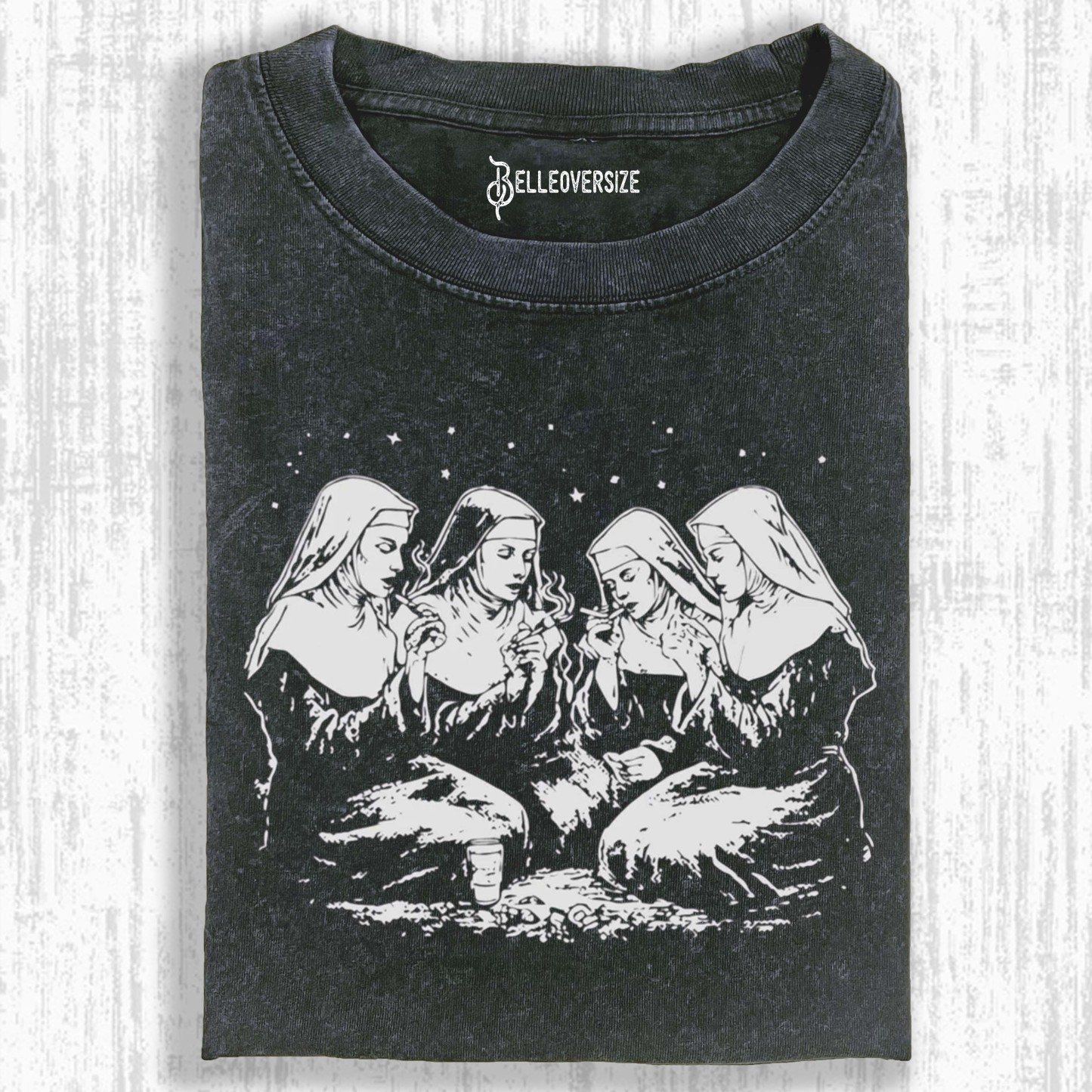 NUNS T-SHIRT