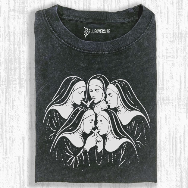 NUNS T-SHIRT