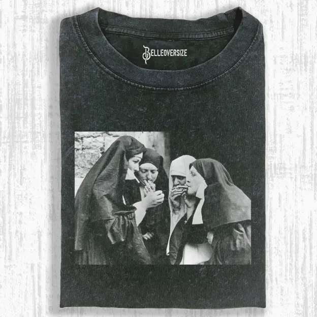 NUNS T-SHIRT