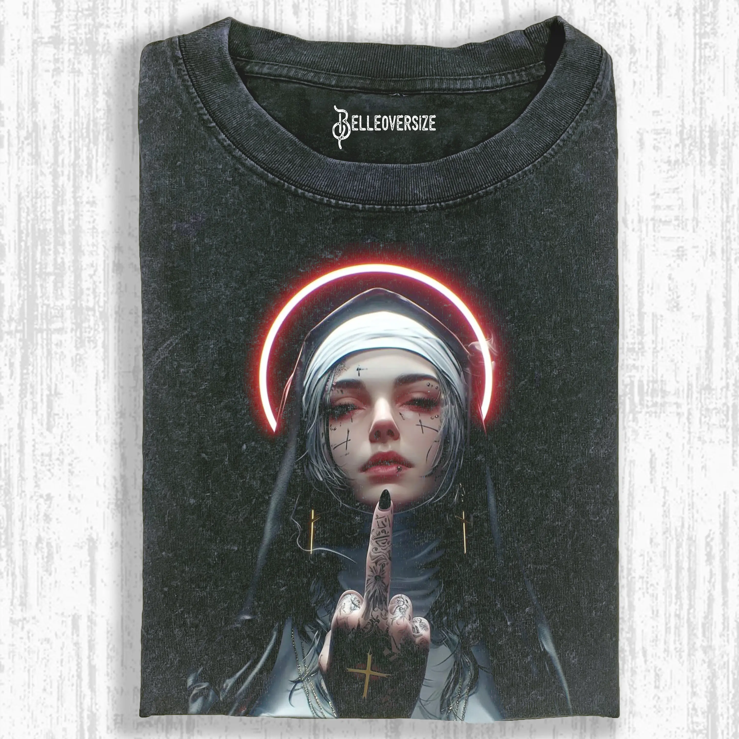 NUNS T-SHIRT