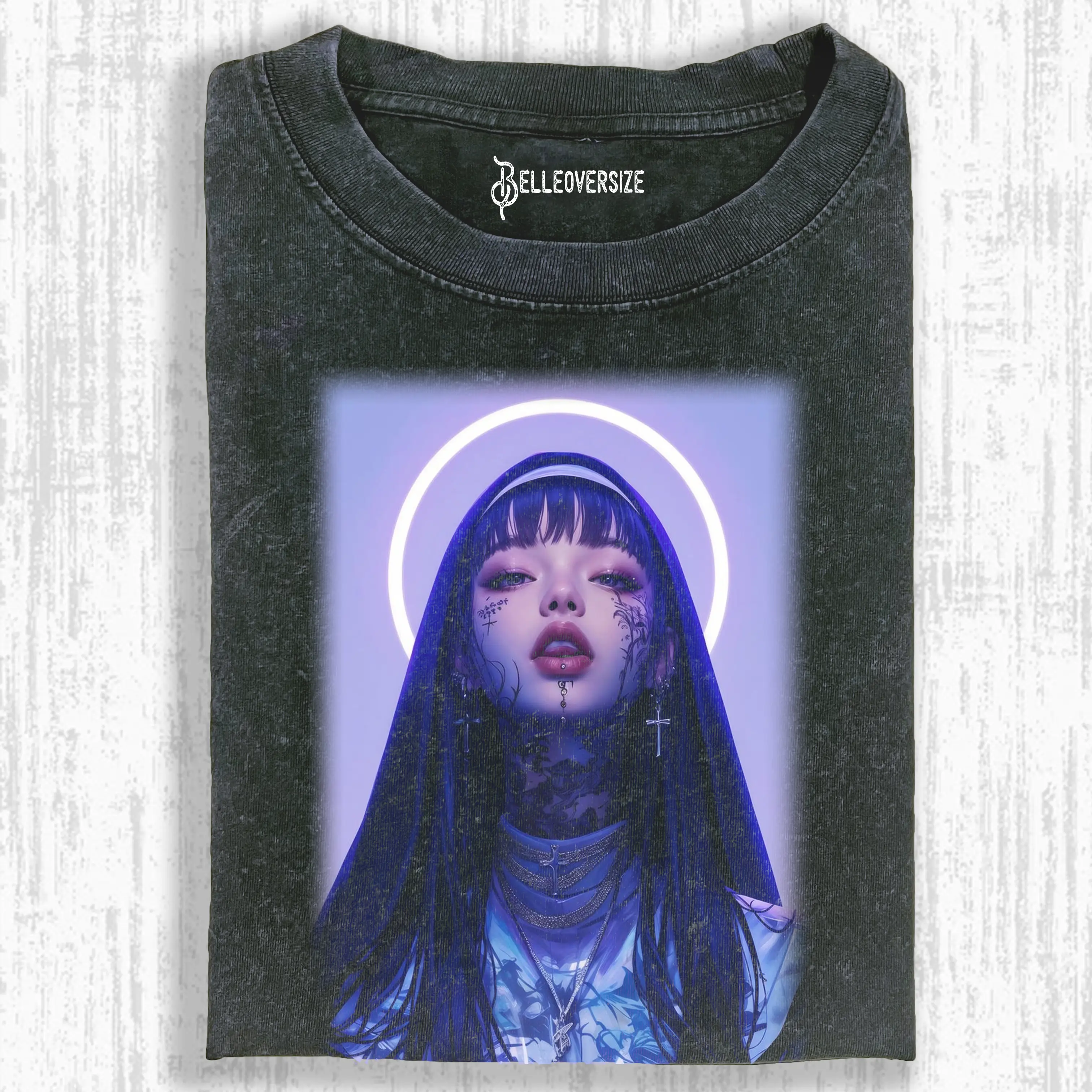 NUNS T-SHIRT