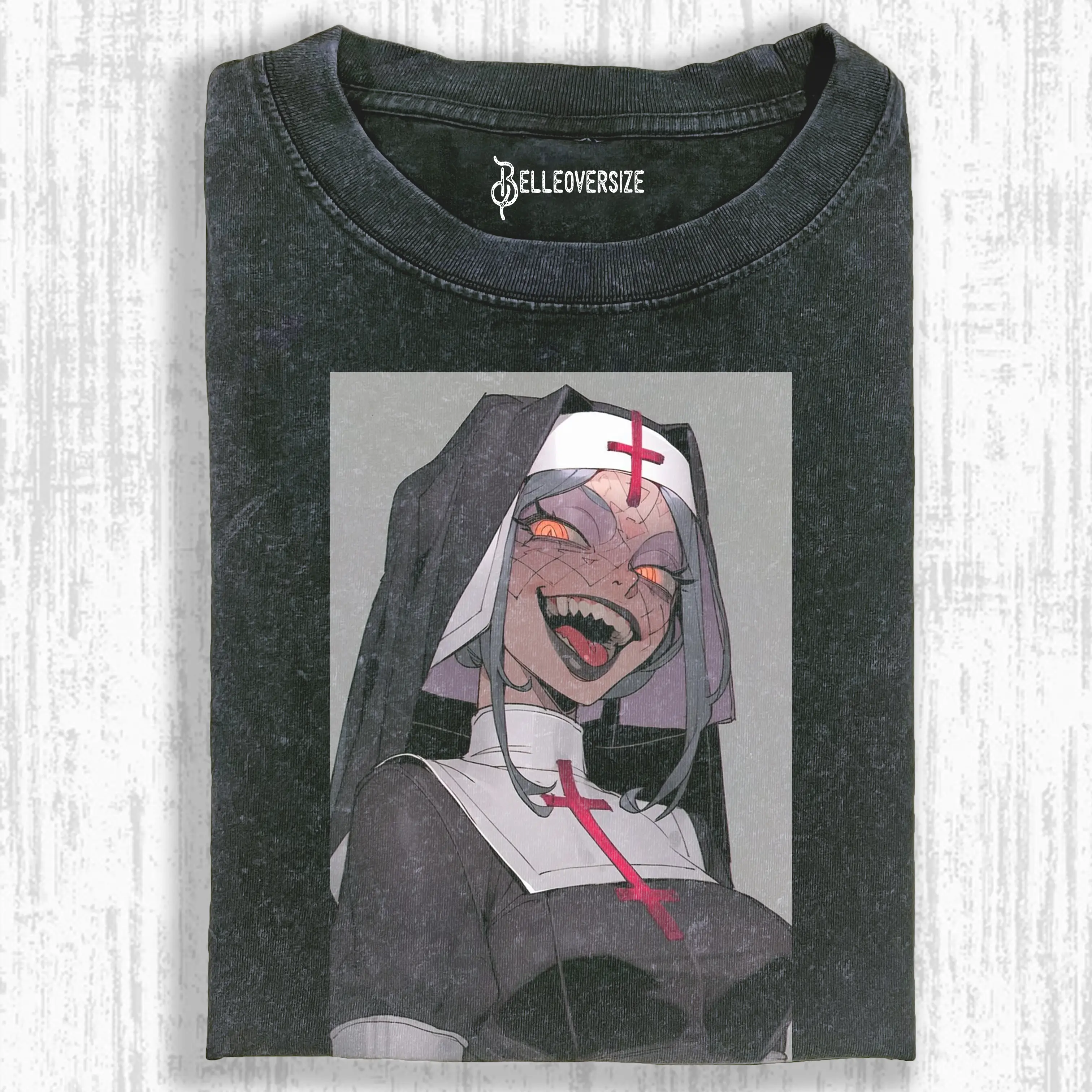 NUNS T-SHIRT