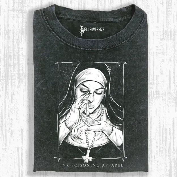 NUNS T-SHIRT