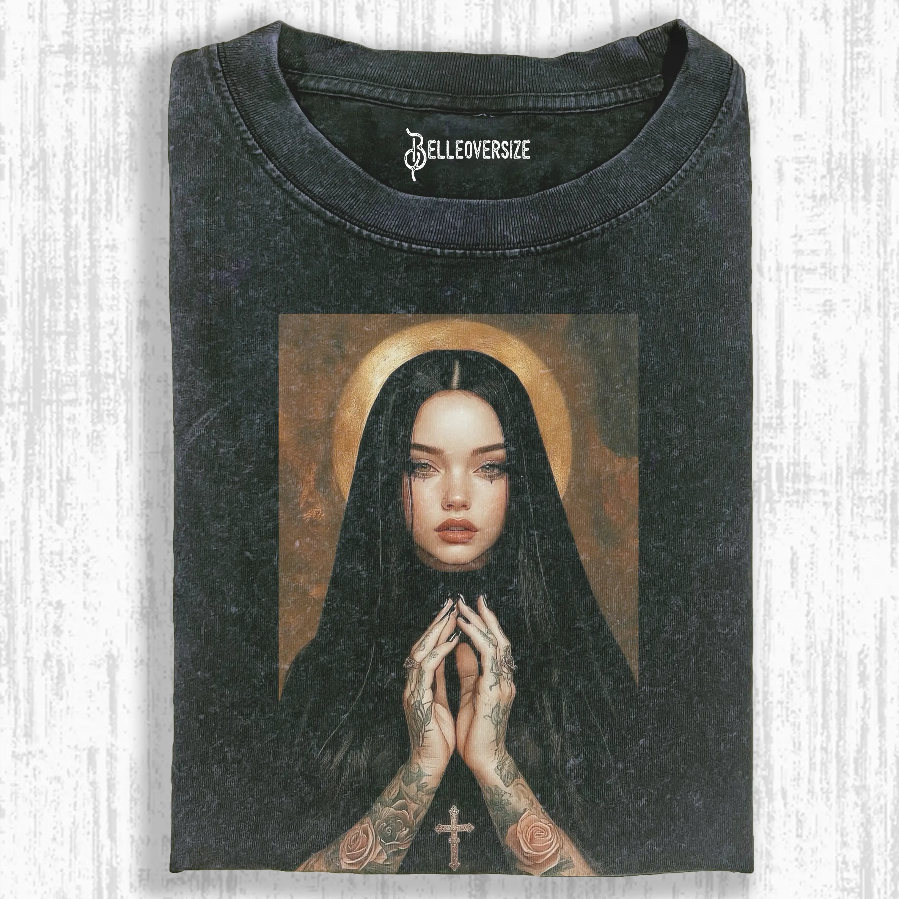 NUNS T-SHIRT