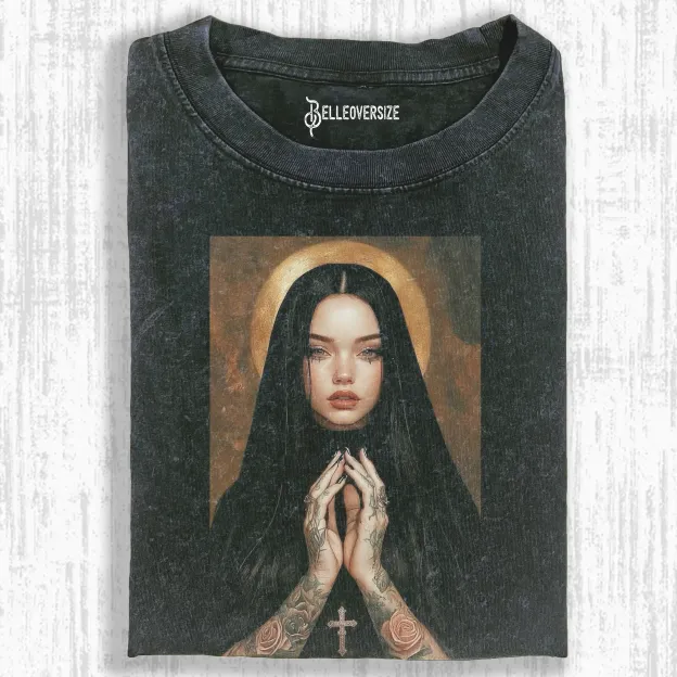 NUNS T-SHIRT