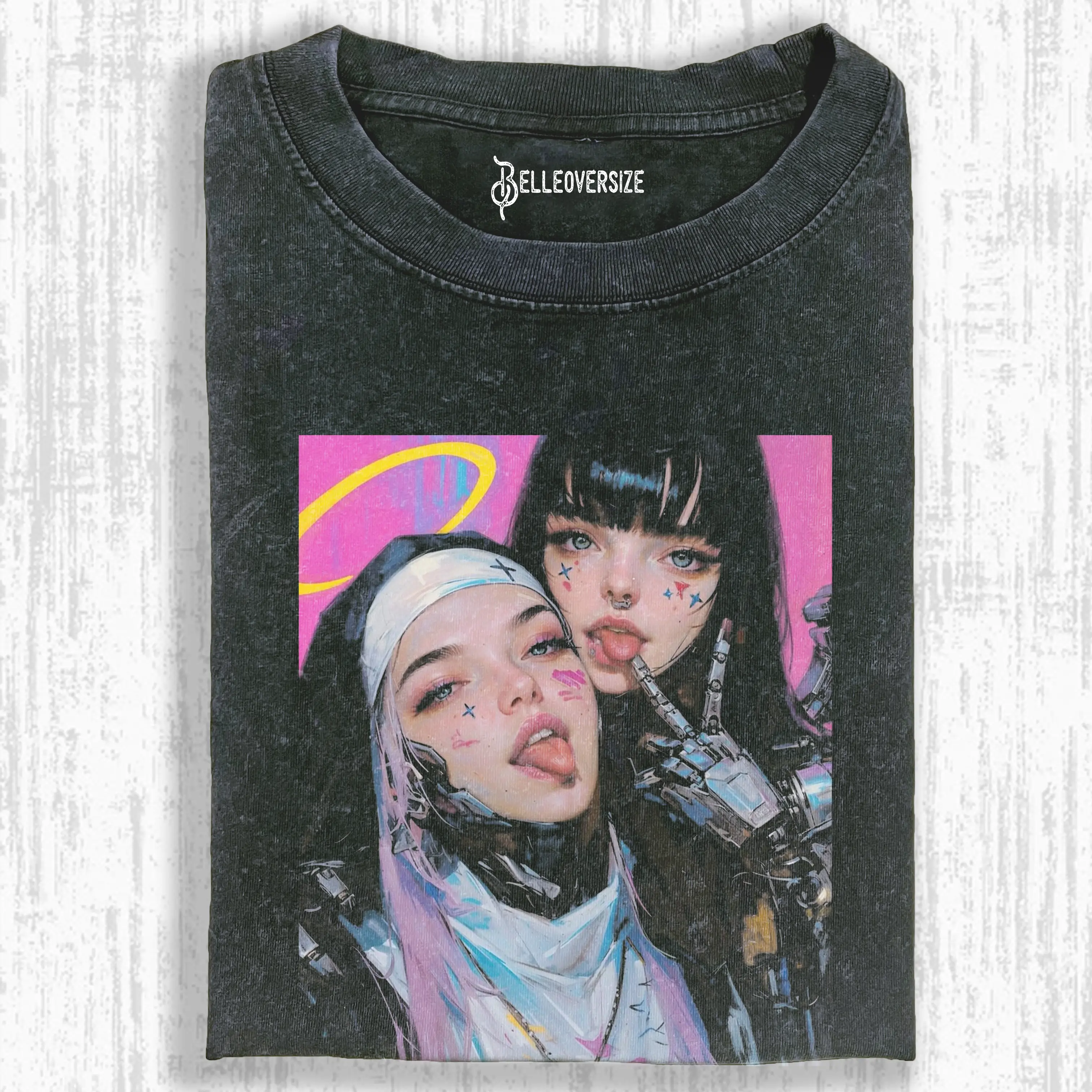NUNS T-SHIRT