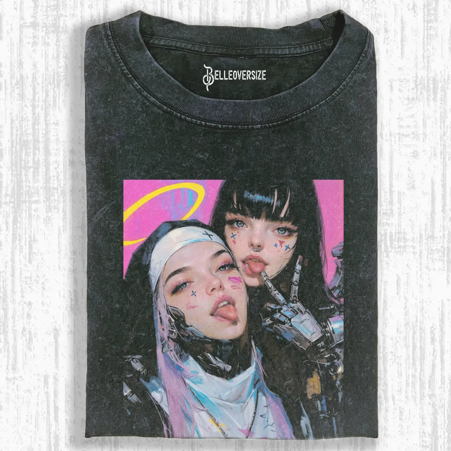 NUNS T-SHIRT