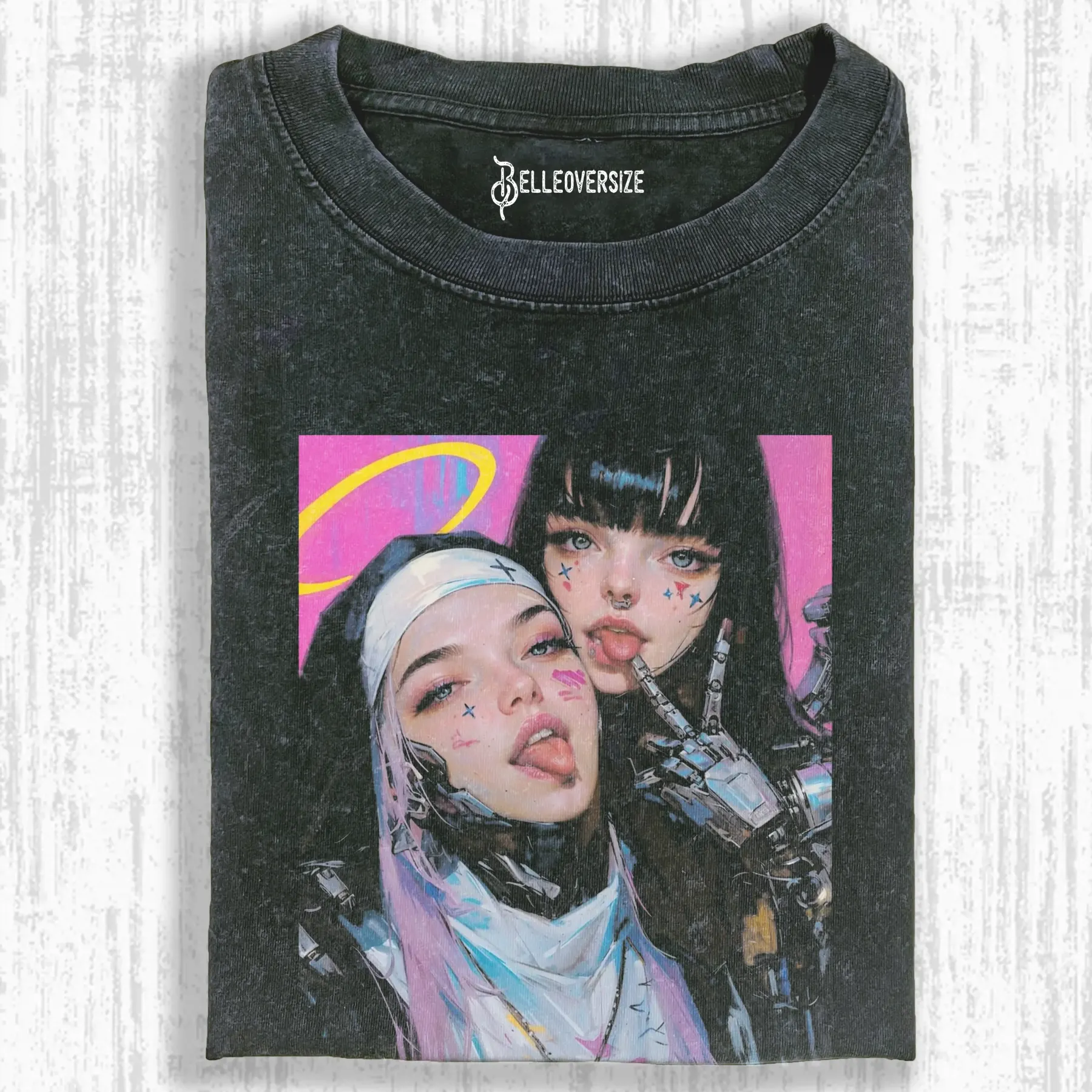 NUNS T-SHIRT