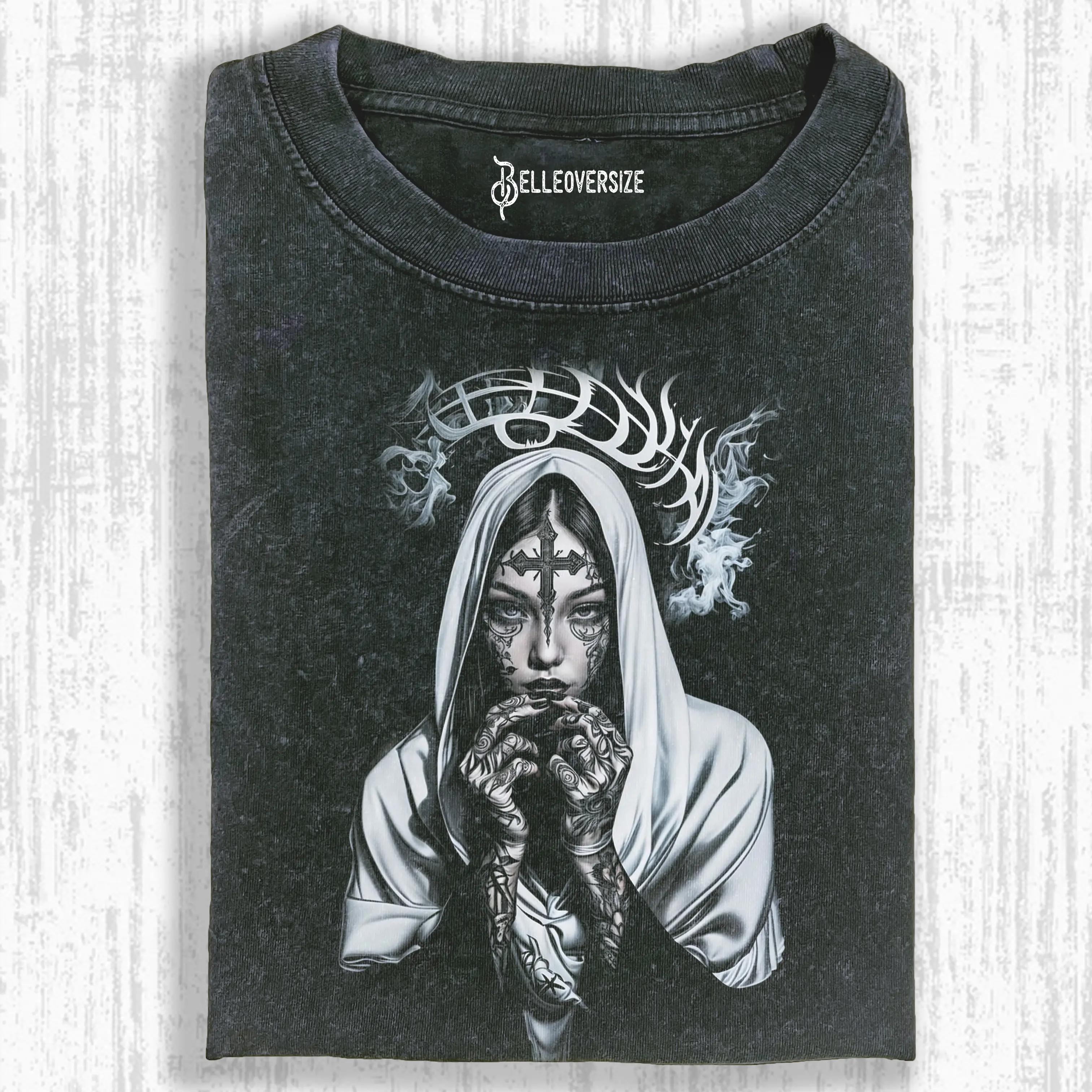 NUNS T-SHIRT 