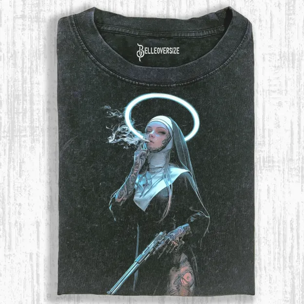 NUNS T-SHIRT