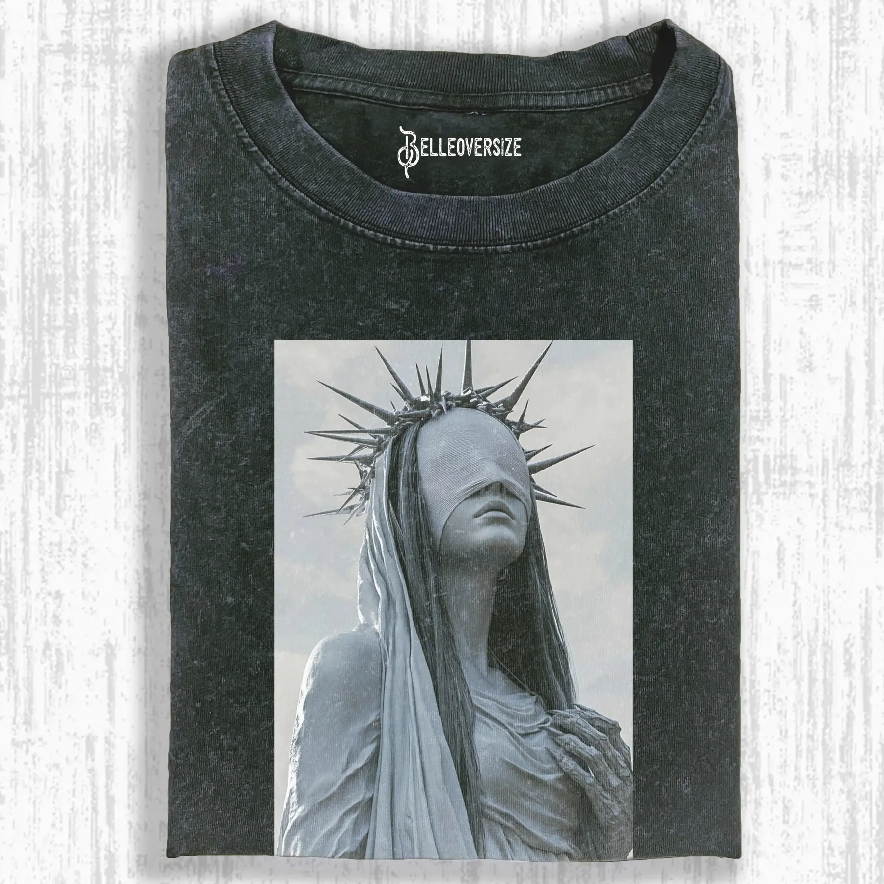 NUNS T-SHIRT