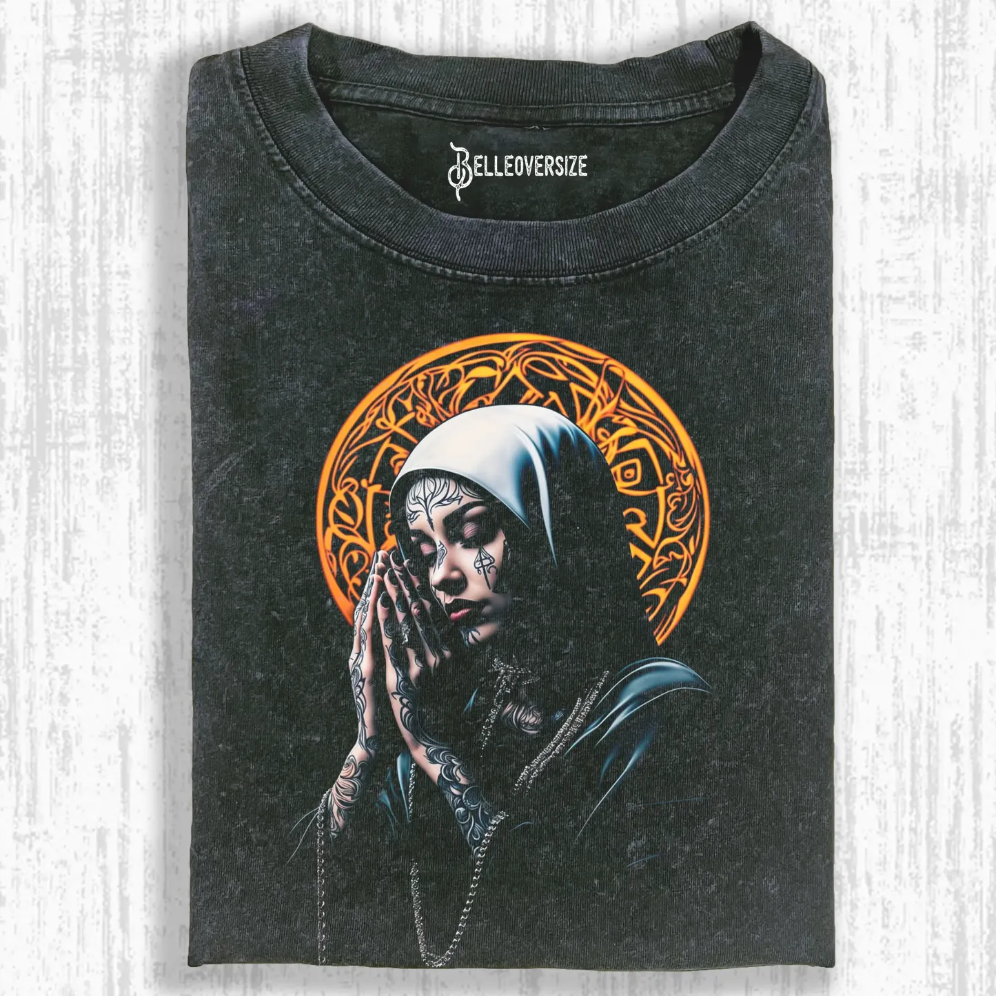 NUNS T-SHIRT