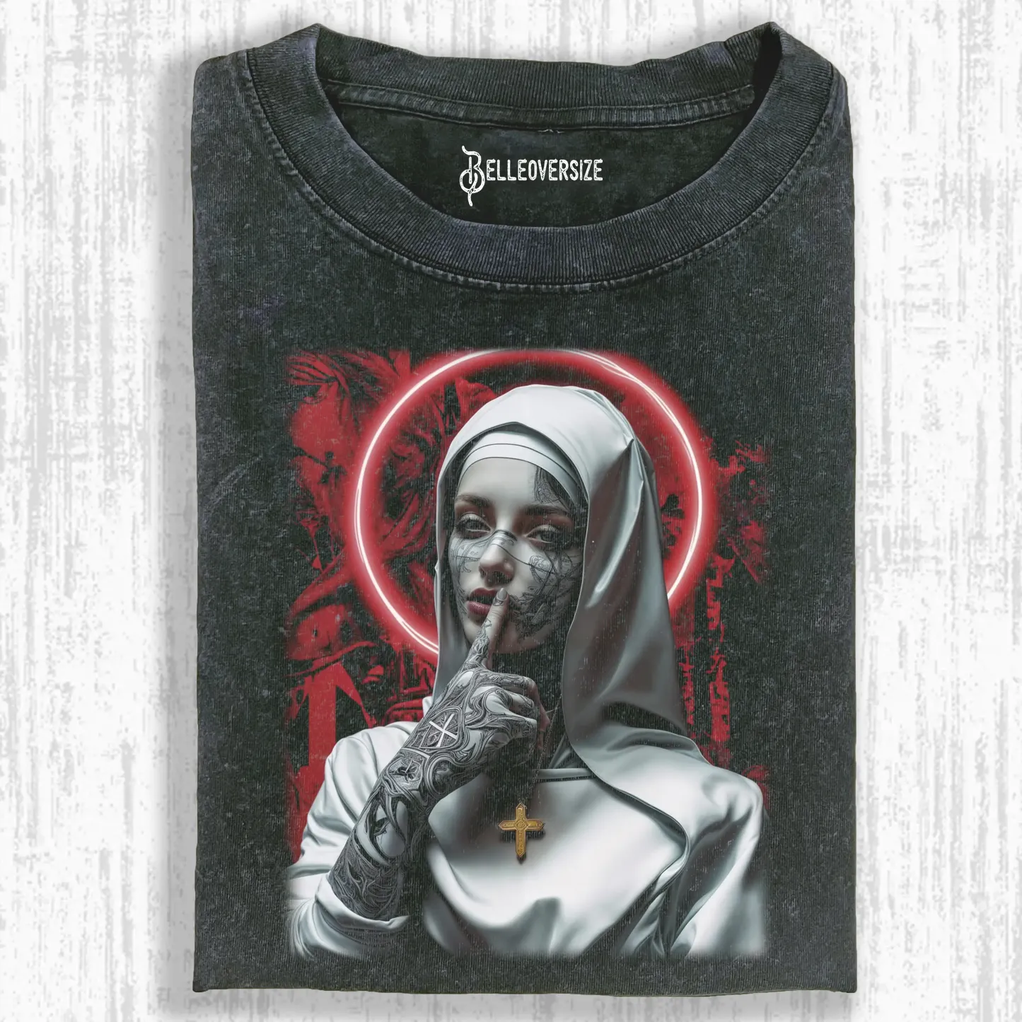 NUNS T-SHIRT