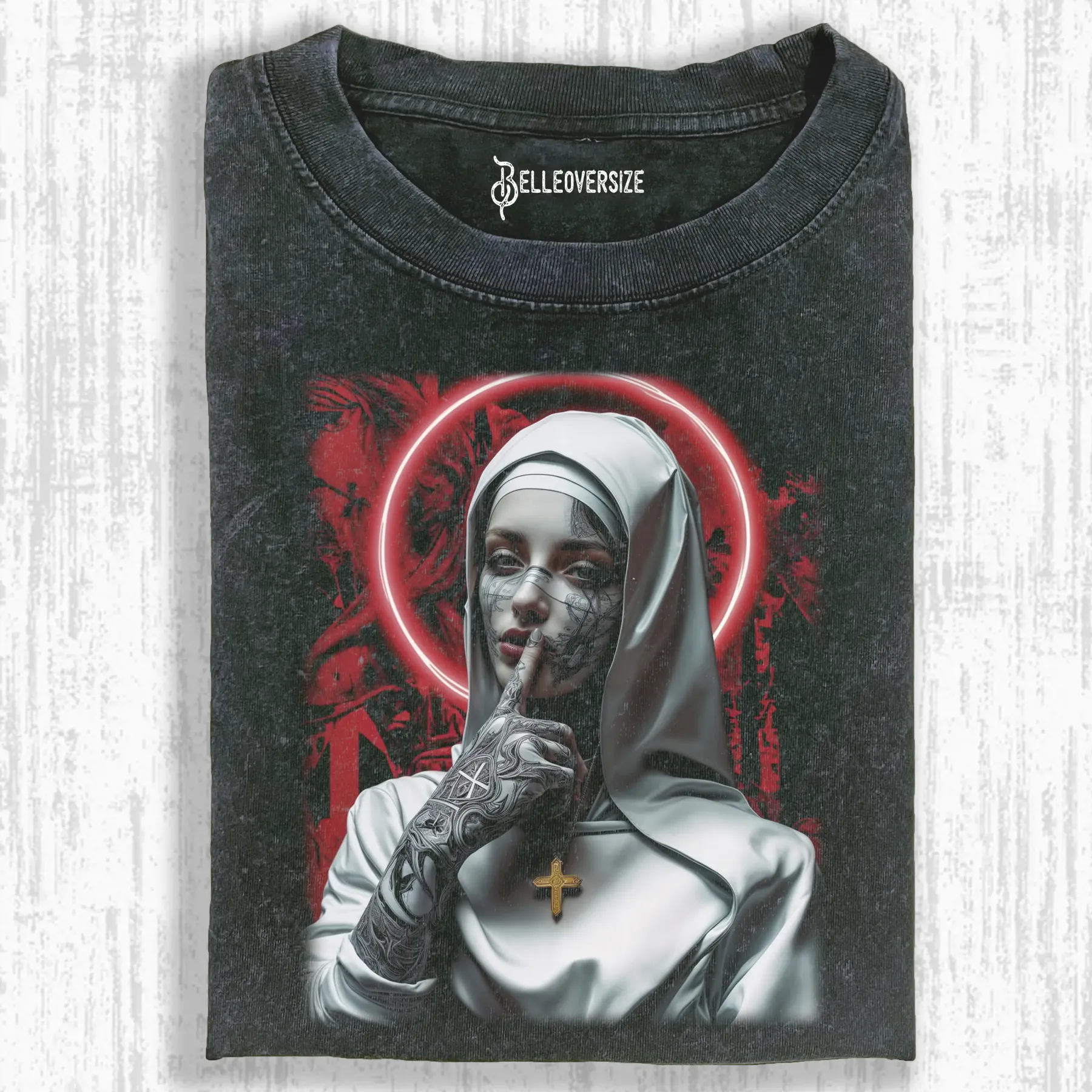 NUNS T-SHIRT