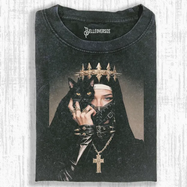 NUNS T-SHIRT