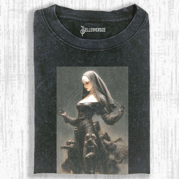 NUNS T-SHIRT