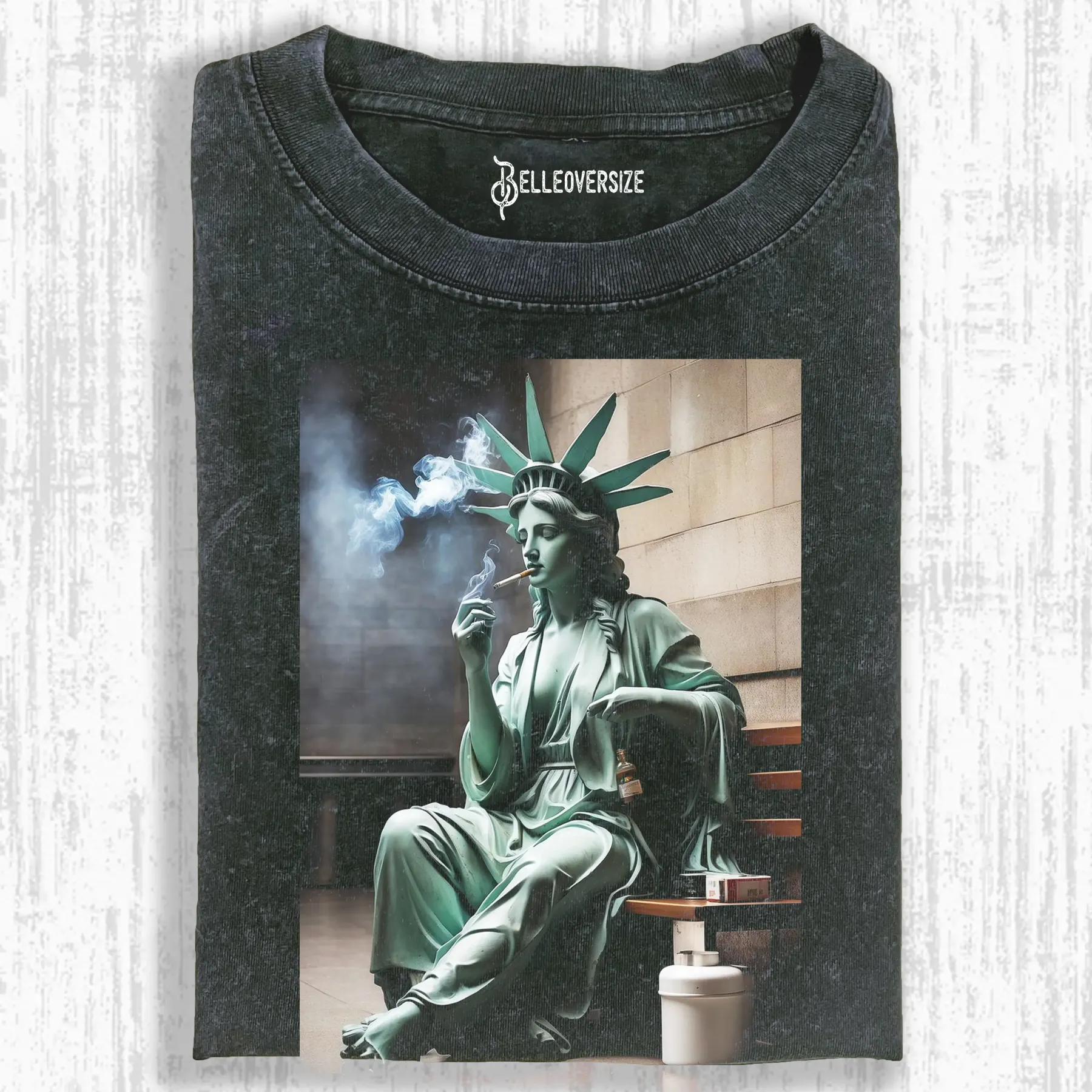 STATUE OF LIBERTY T-SHIRT