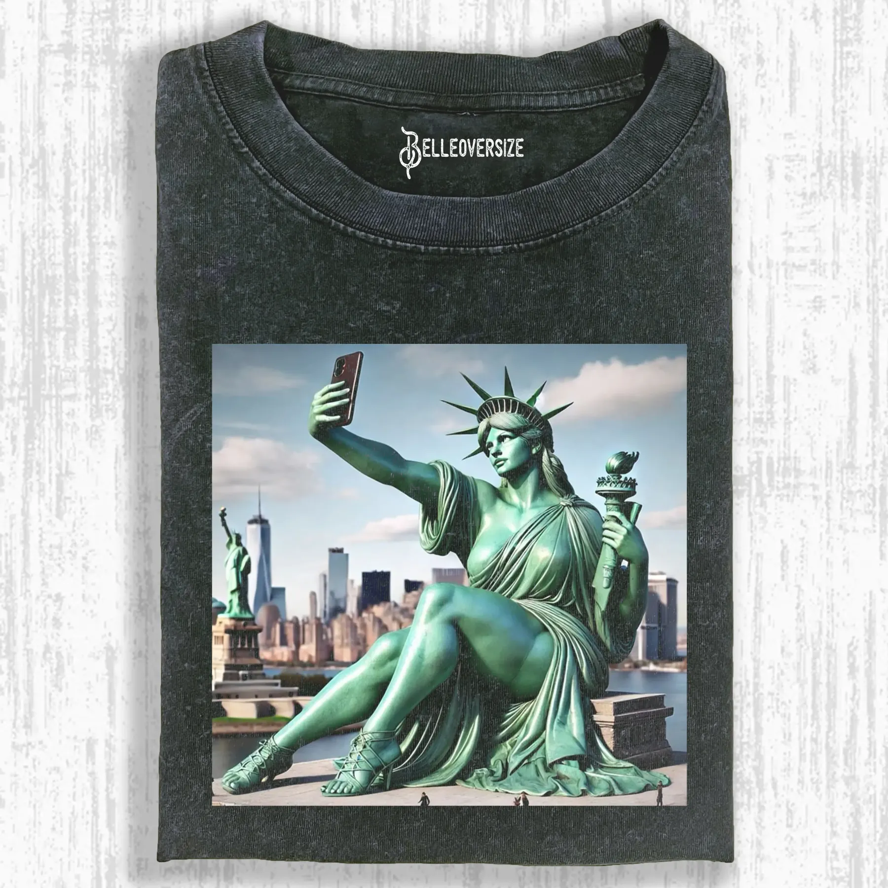 STATUE OF LIBERTY T-SHIRT