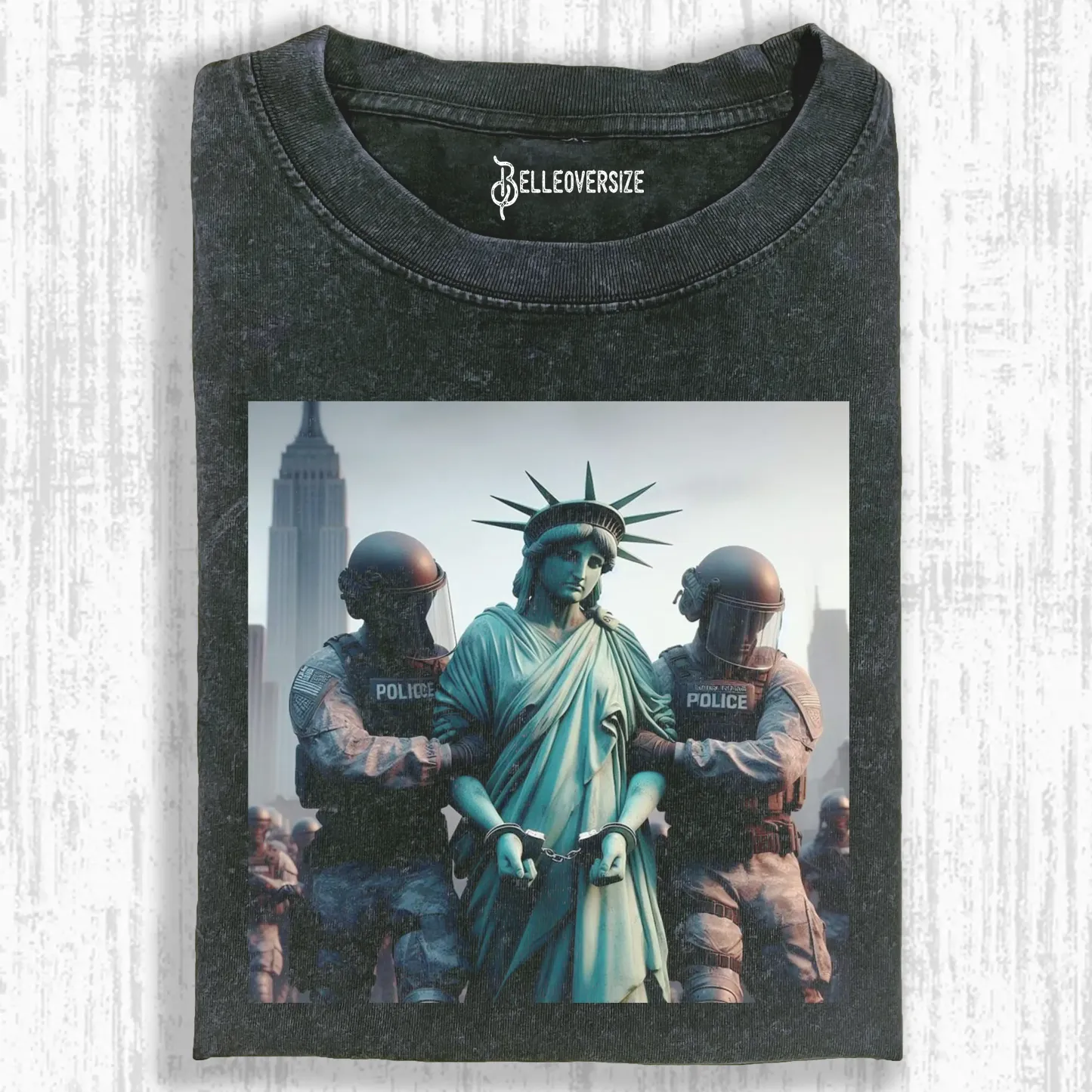 STATUE OF LIBERTY T-SHIRT