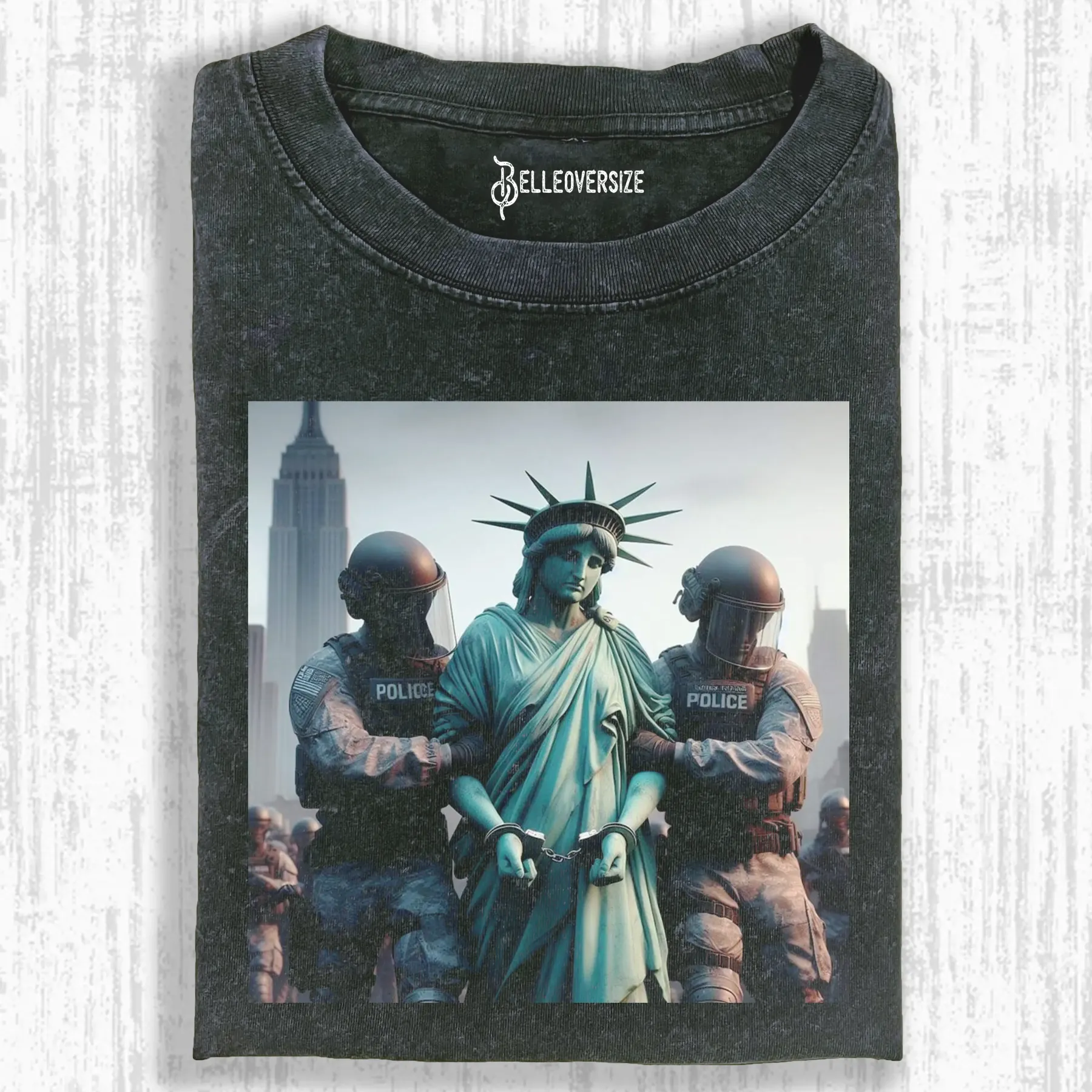 STATUE OF LIBERTY T-SHIRT