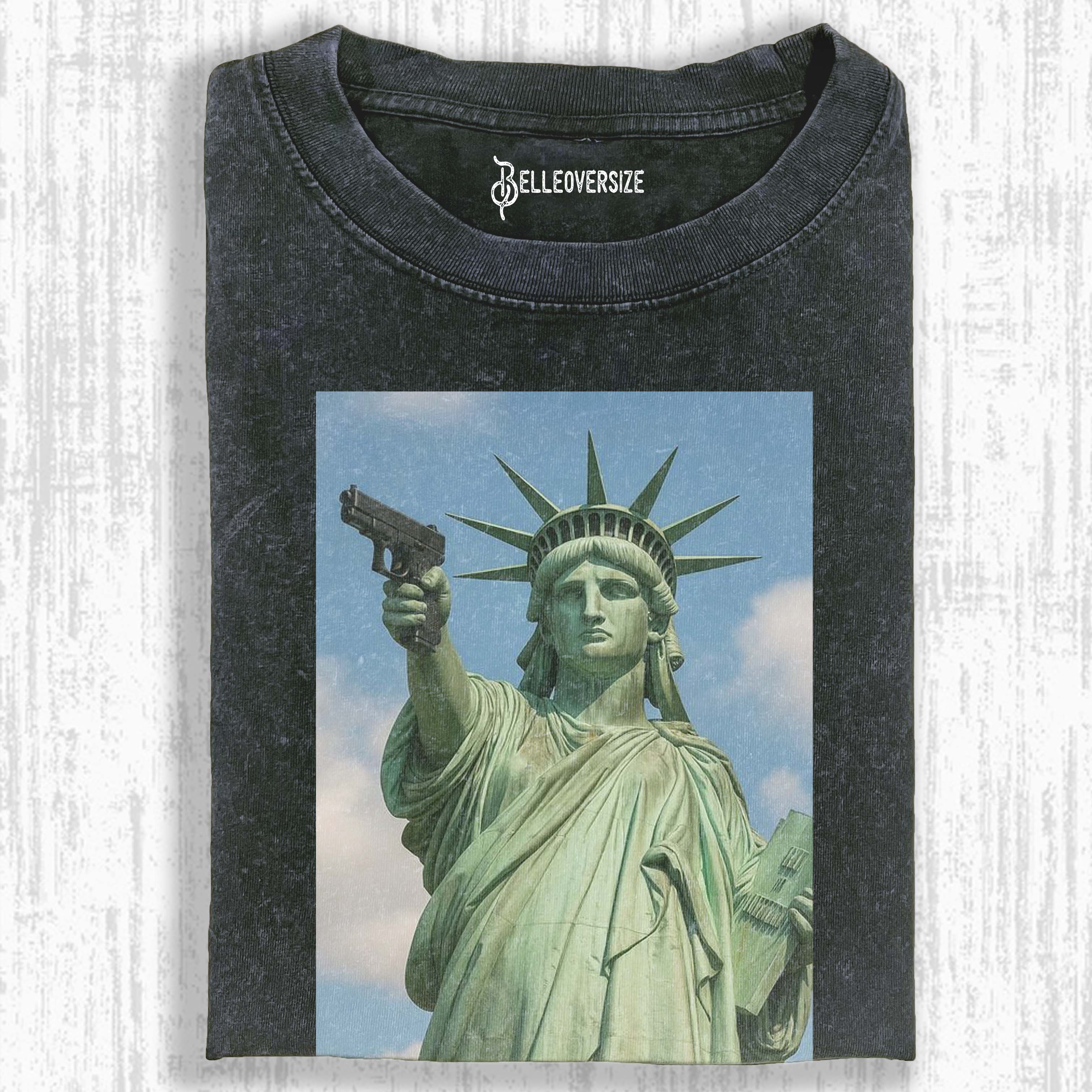 STATUE OF LIBERTY  T-SHIRT